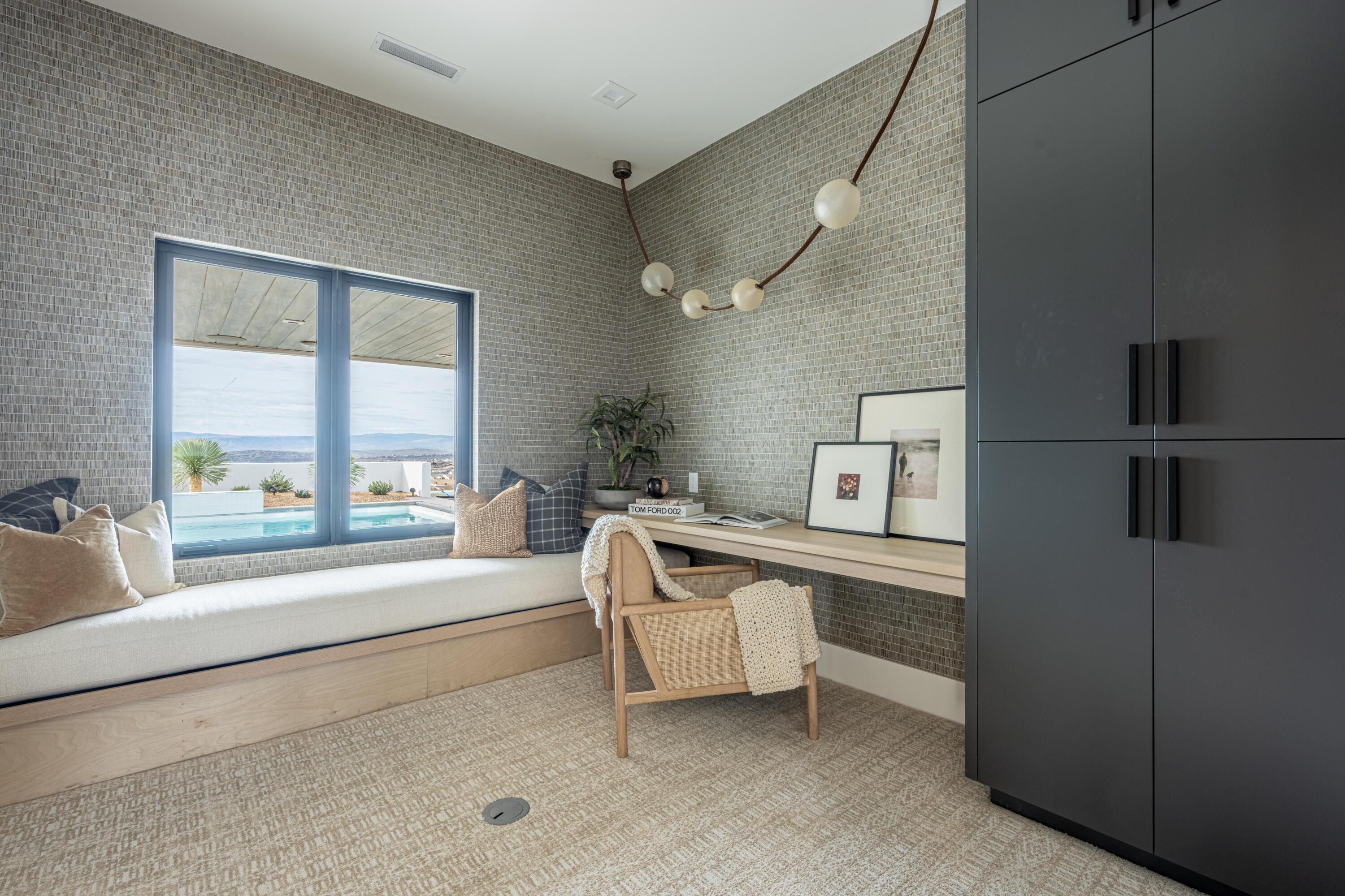 SOLENTE VILLAGE - Residential