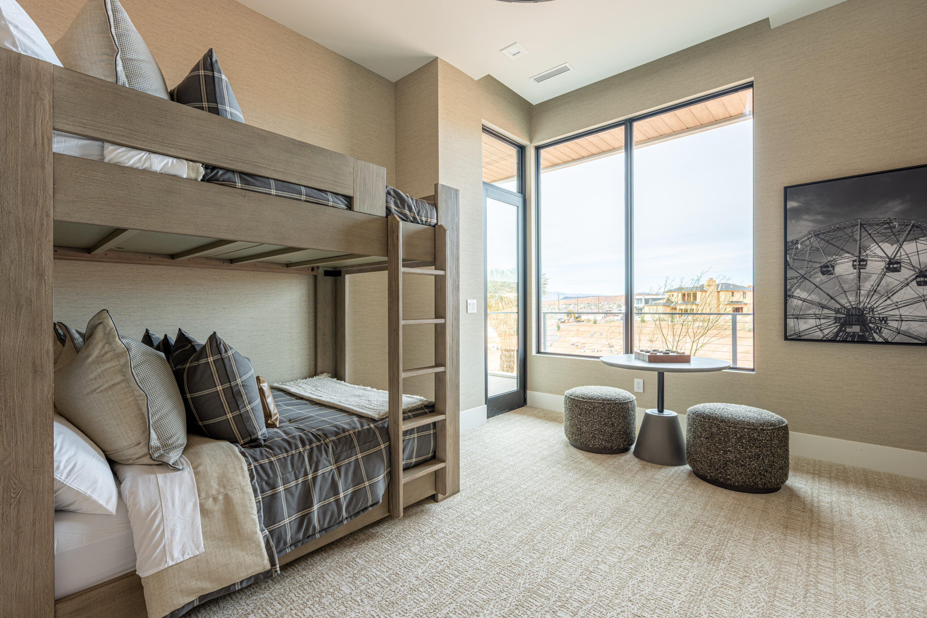 SOLENTE VILLAGE - Residential