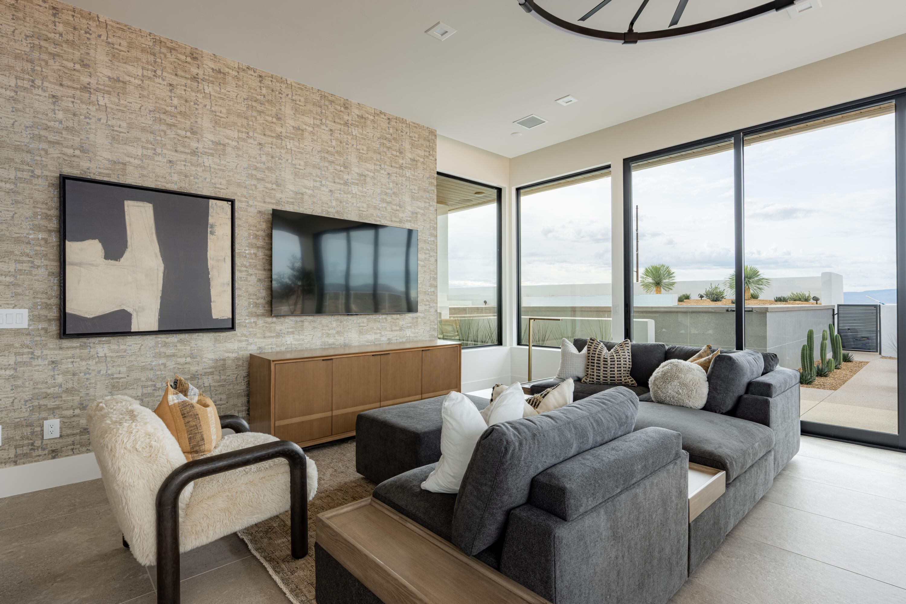 SOLENTE VILLAGE - Residential