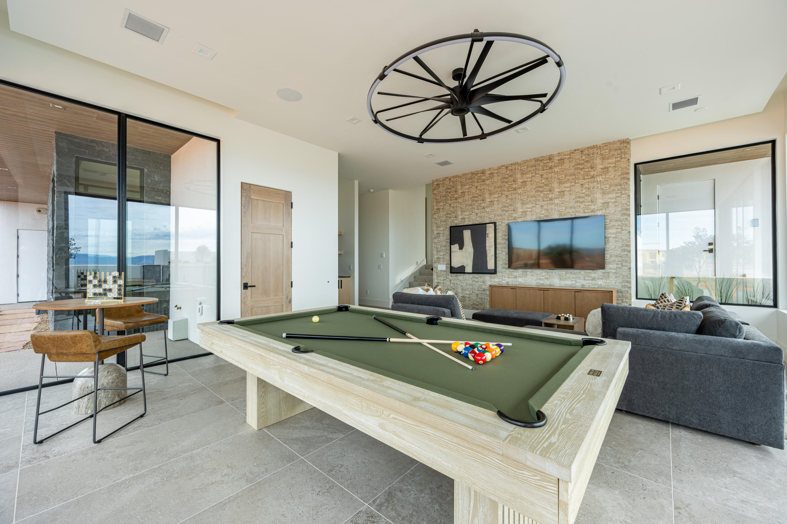 SOLENTE VILLAGE - Residential