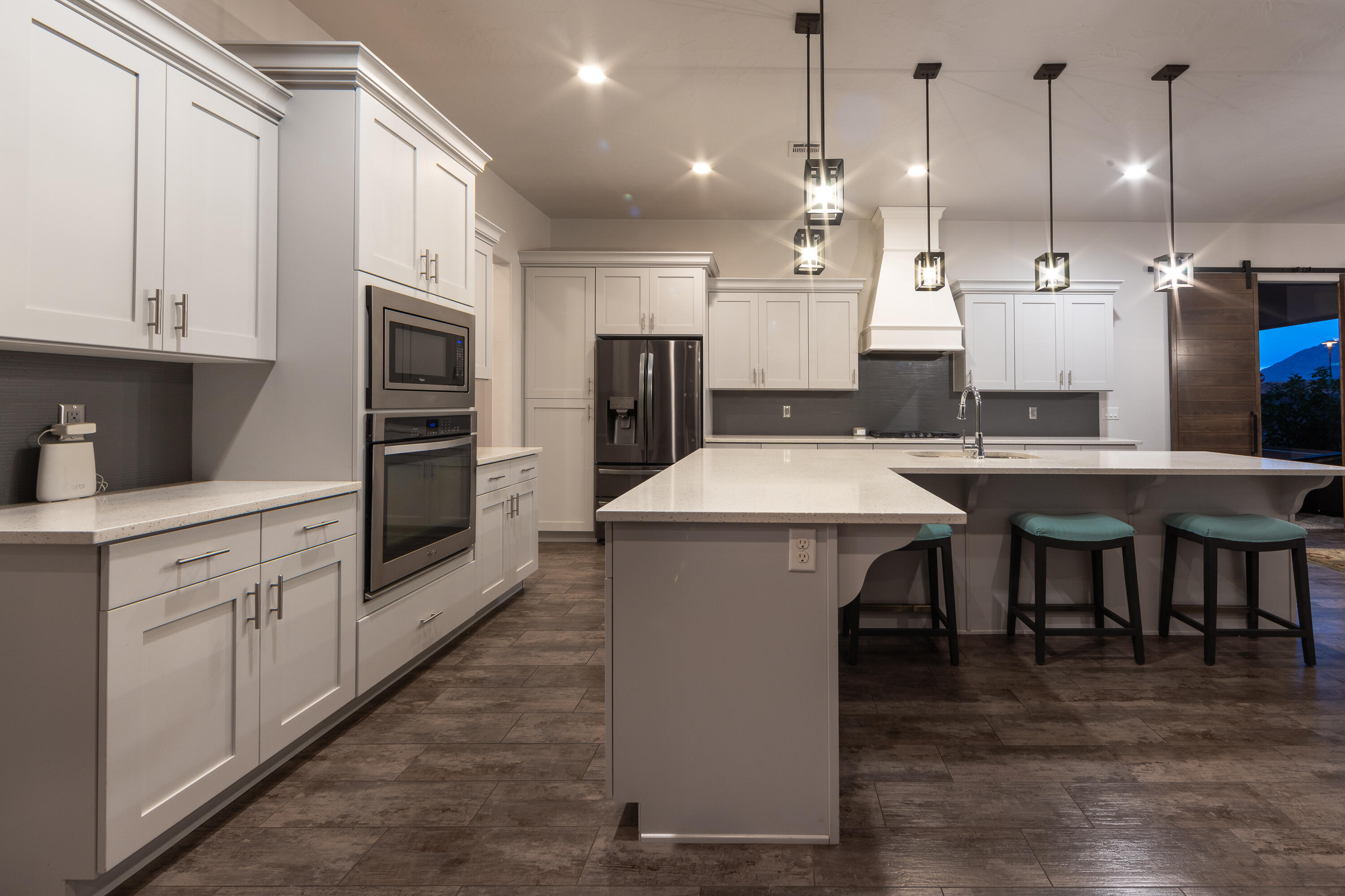 REDSTONE ESTATES - Residential