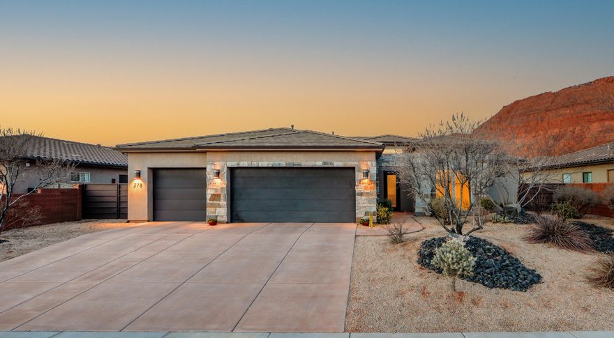 This extraordinary home is a dream come true for those who value premium quality, thoughtful design and breathtaking views. Twelve and sixteen-foot ceilings make an elegant, spacious setting for parties and intimate gatherings. Take in those spectacular Red Mountain views from the kitchen, dining room, living room, den and back yard. Sliding glass doors open to the patio for year-round indoor/outdoor living. Brand new plush carpets in all the rooms, gorgeous tile, and an ideal floor plan make living easy. Located in Redstone Estates, the home features mature landscaping, a low-drama HOA, and a welcoming neighborhood. Come and see why this home's timeless quality far exceeds the budget-cutting newer homes of big builders in the area.