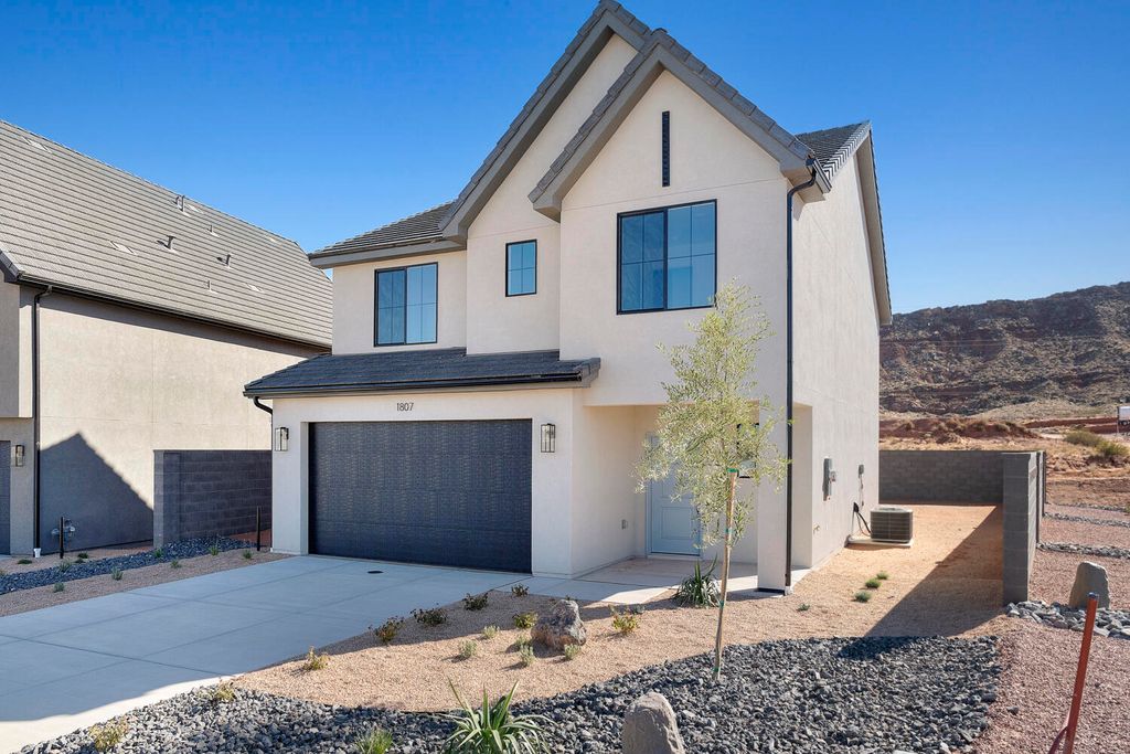 Photo of 1556 S Fins 4147 #4147, Washington, UT 84780 (MLS # 26-270944)