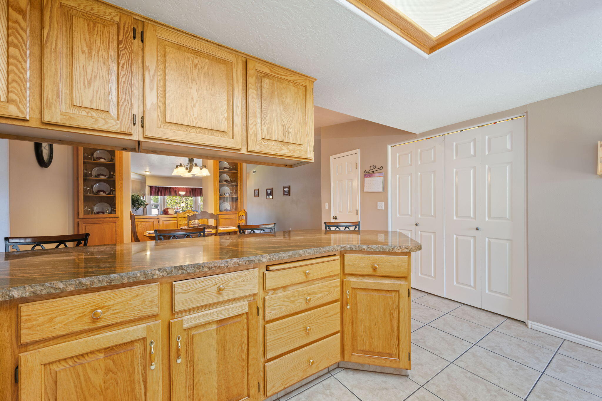 BLOOMINGTON KNOLLS TOWNHOMES - Residential