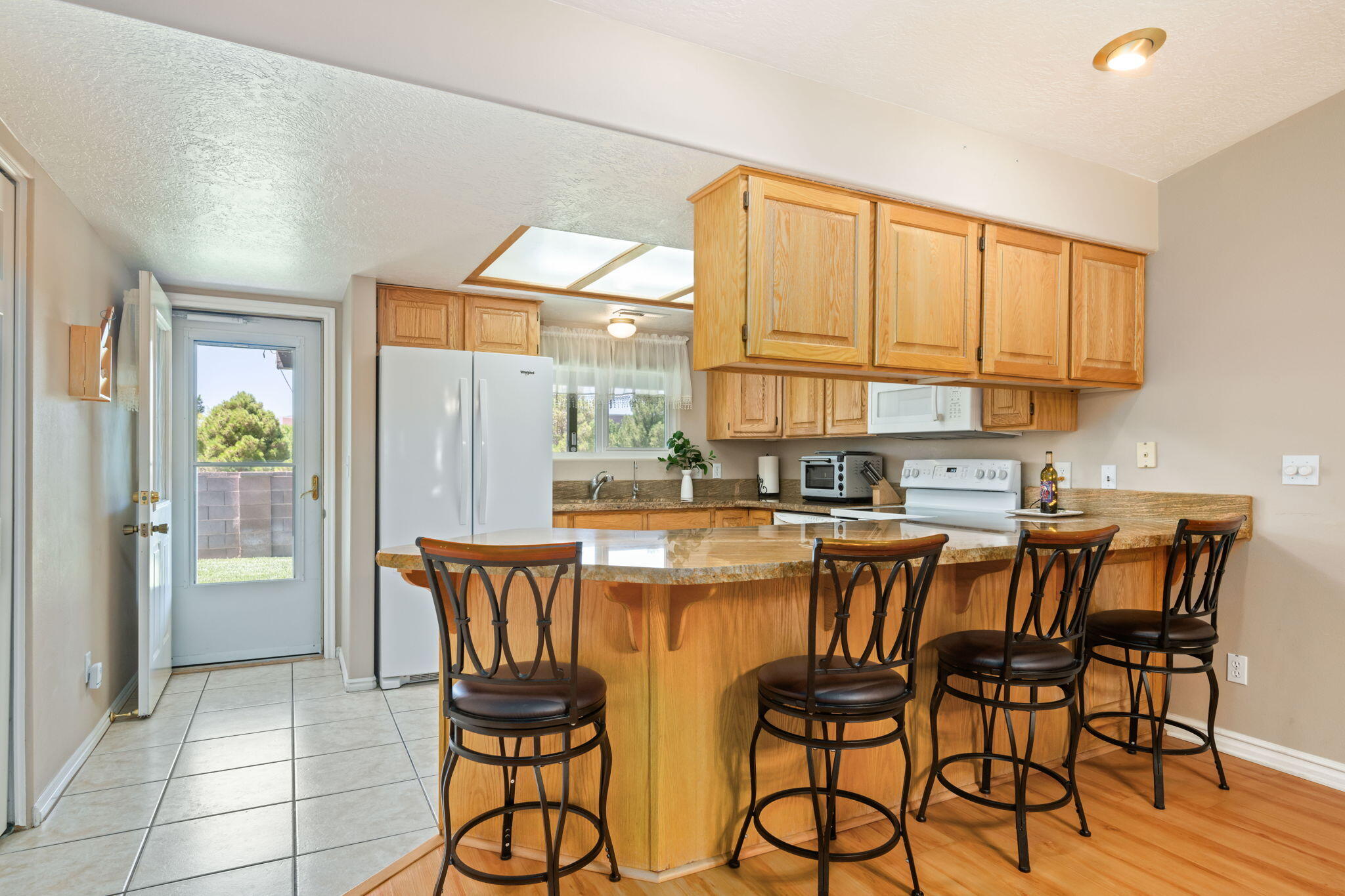 BLOOMINGTON KNOLLS TOWNHOMES - Residential