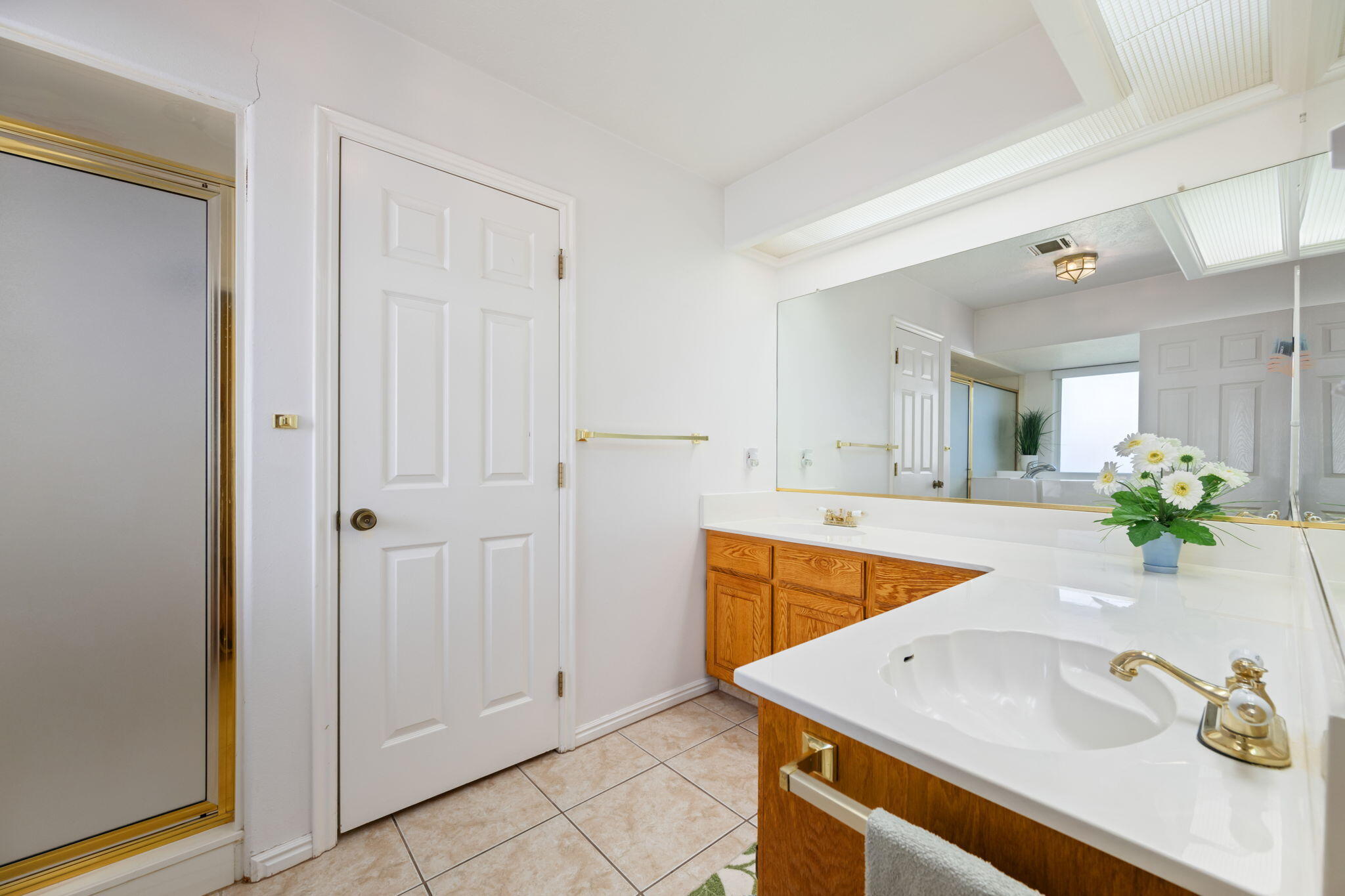 BLOOMINGTON KNOLLS TOWNHOMES - Residential