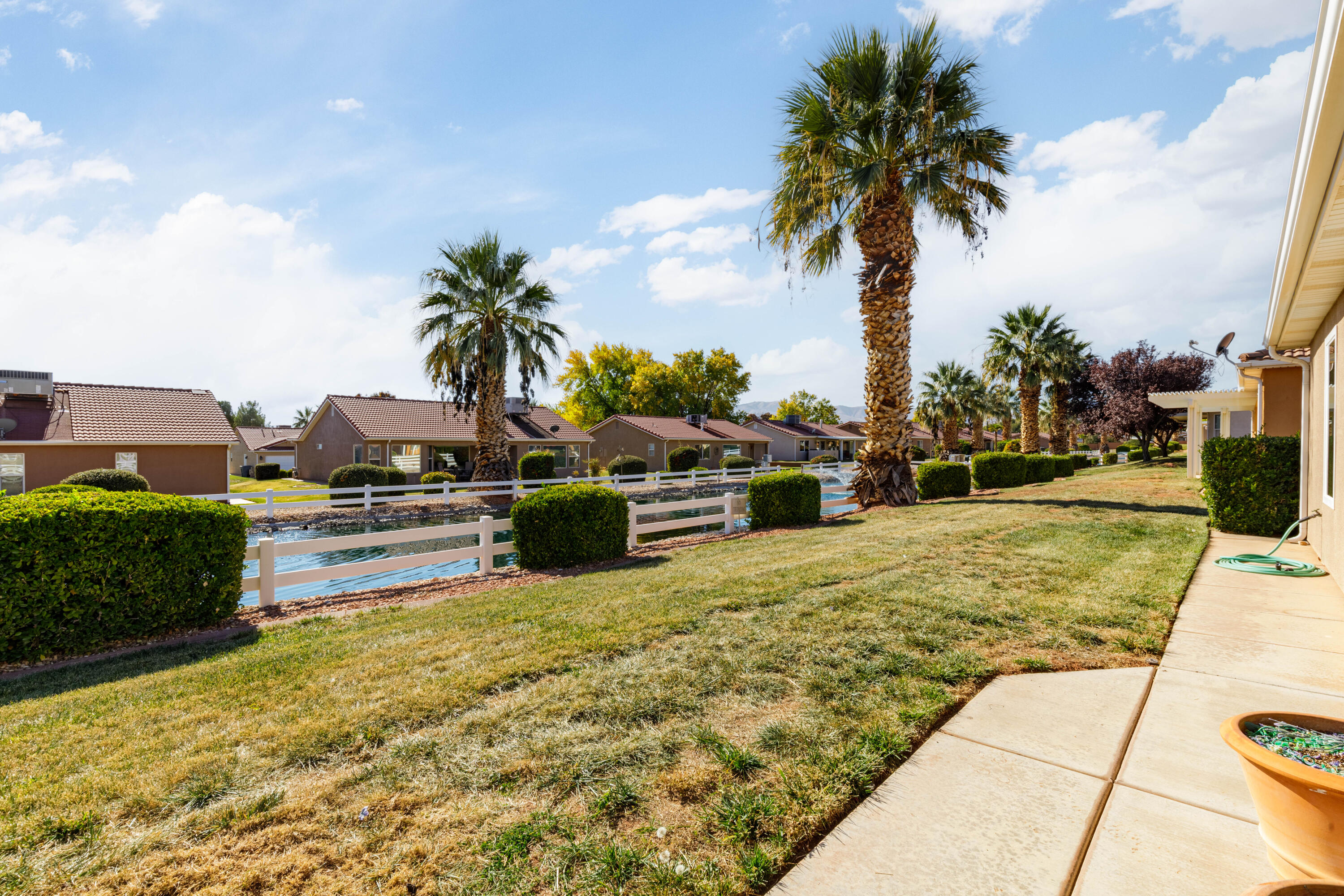 PADRE LAKES TOWNHOMES - Residential