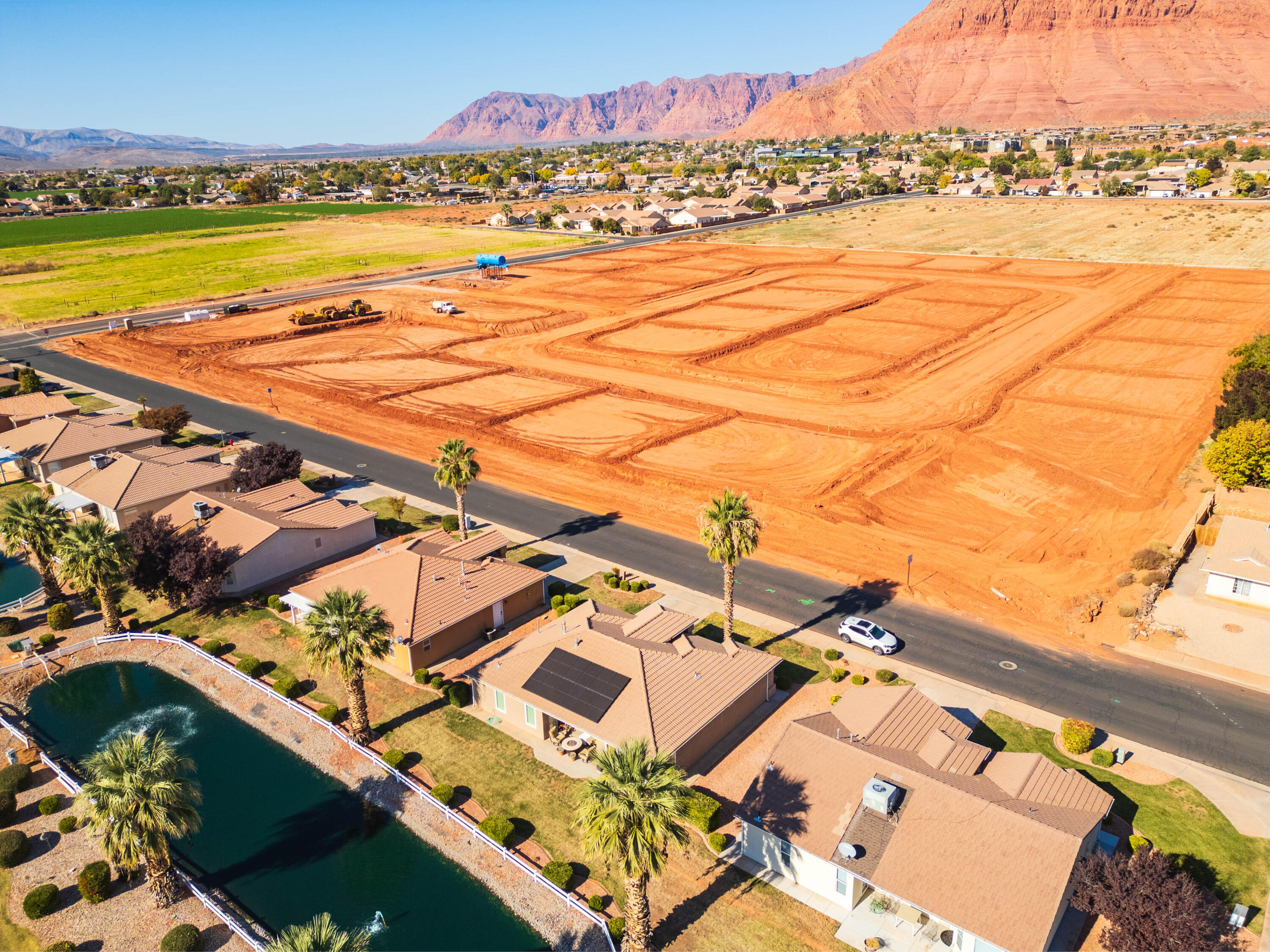 PADRE LAKES TOWNHOMES - Residential