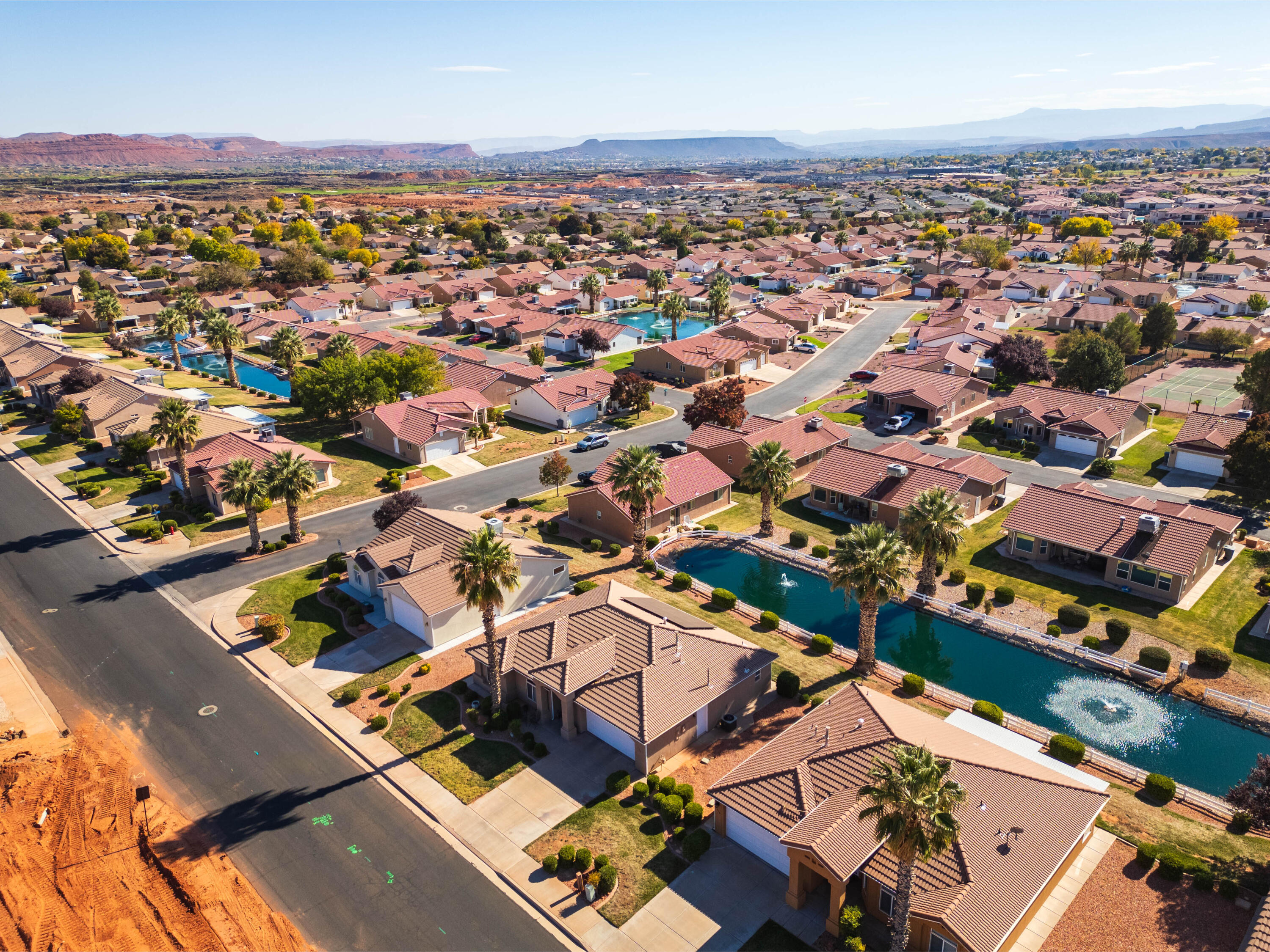 PADRE LAKES TOWNHOMES - Residential