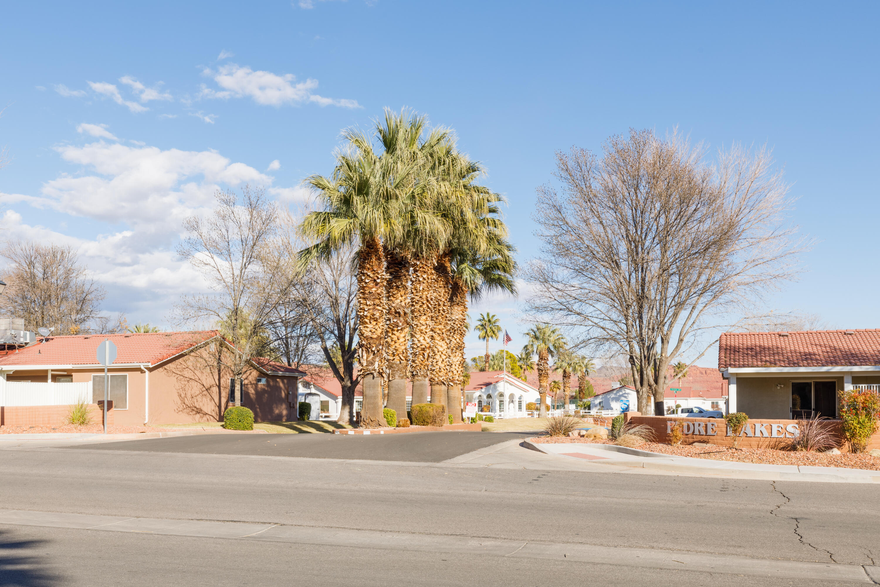 PADRE LAKES TOWNHOMES - Residential