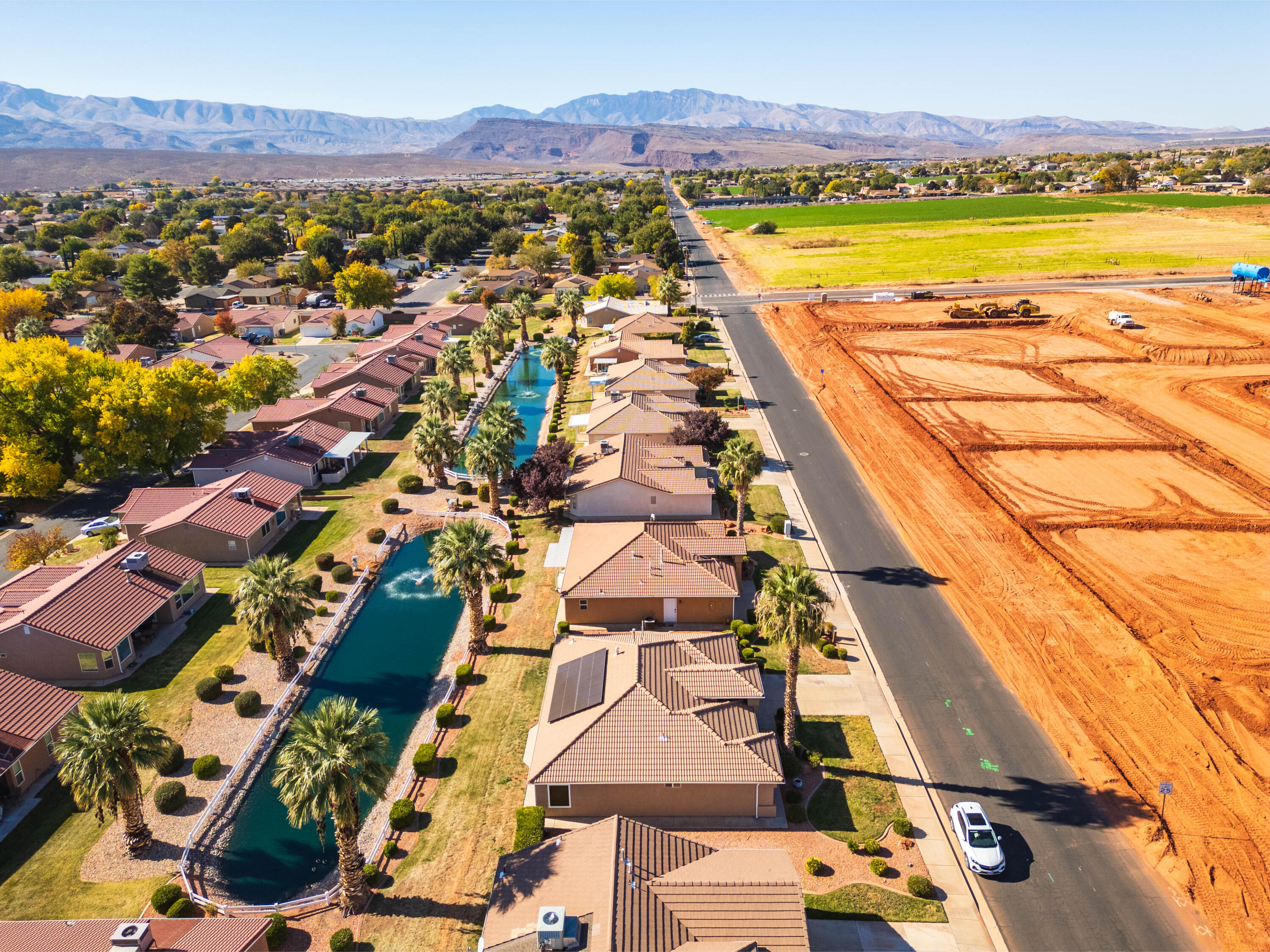 PADRE LAKES TOWNHOMES - Residential