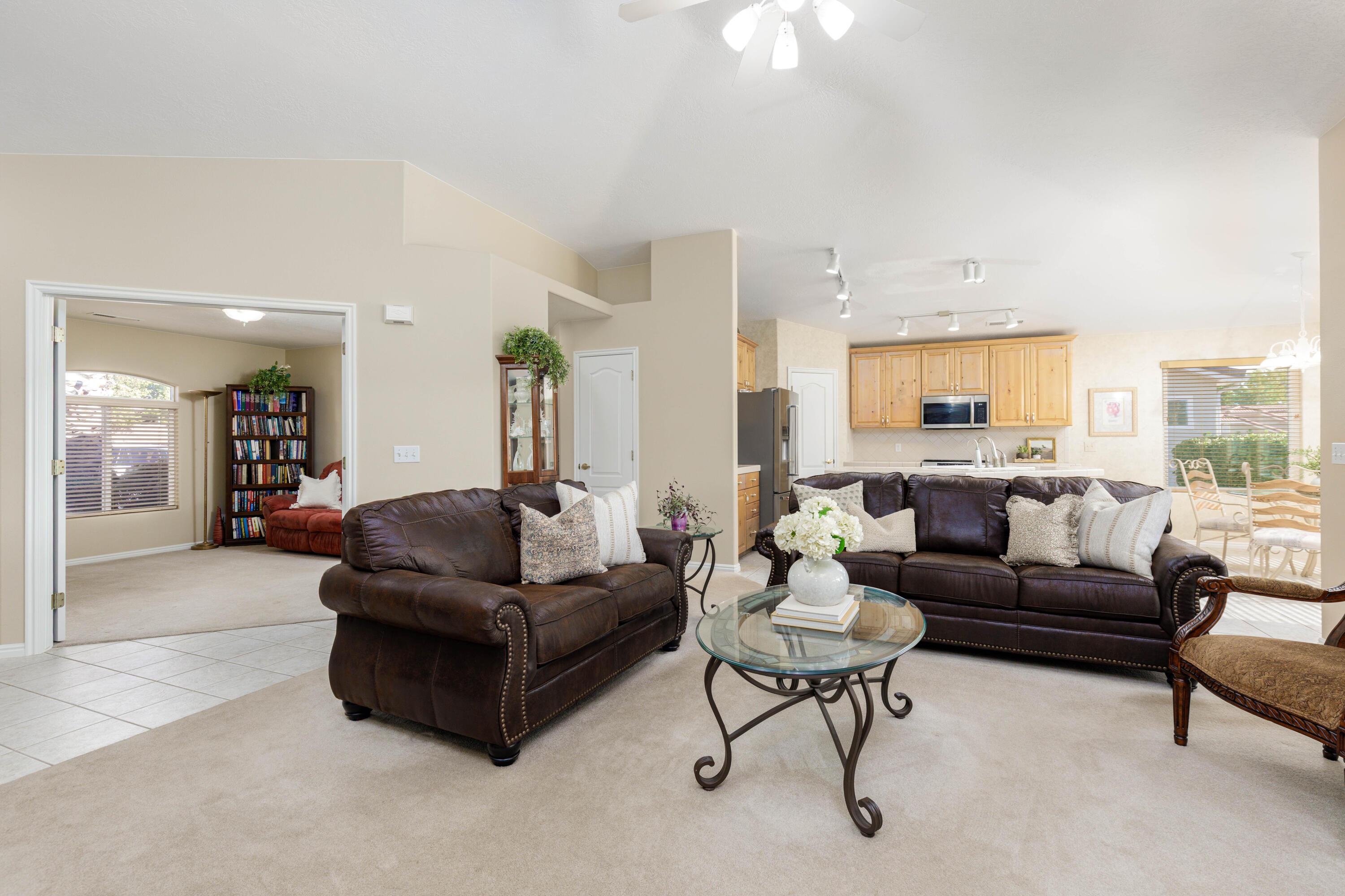 PADRE LAKES TOWNHOMES - Residential