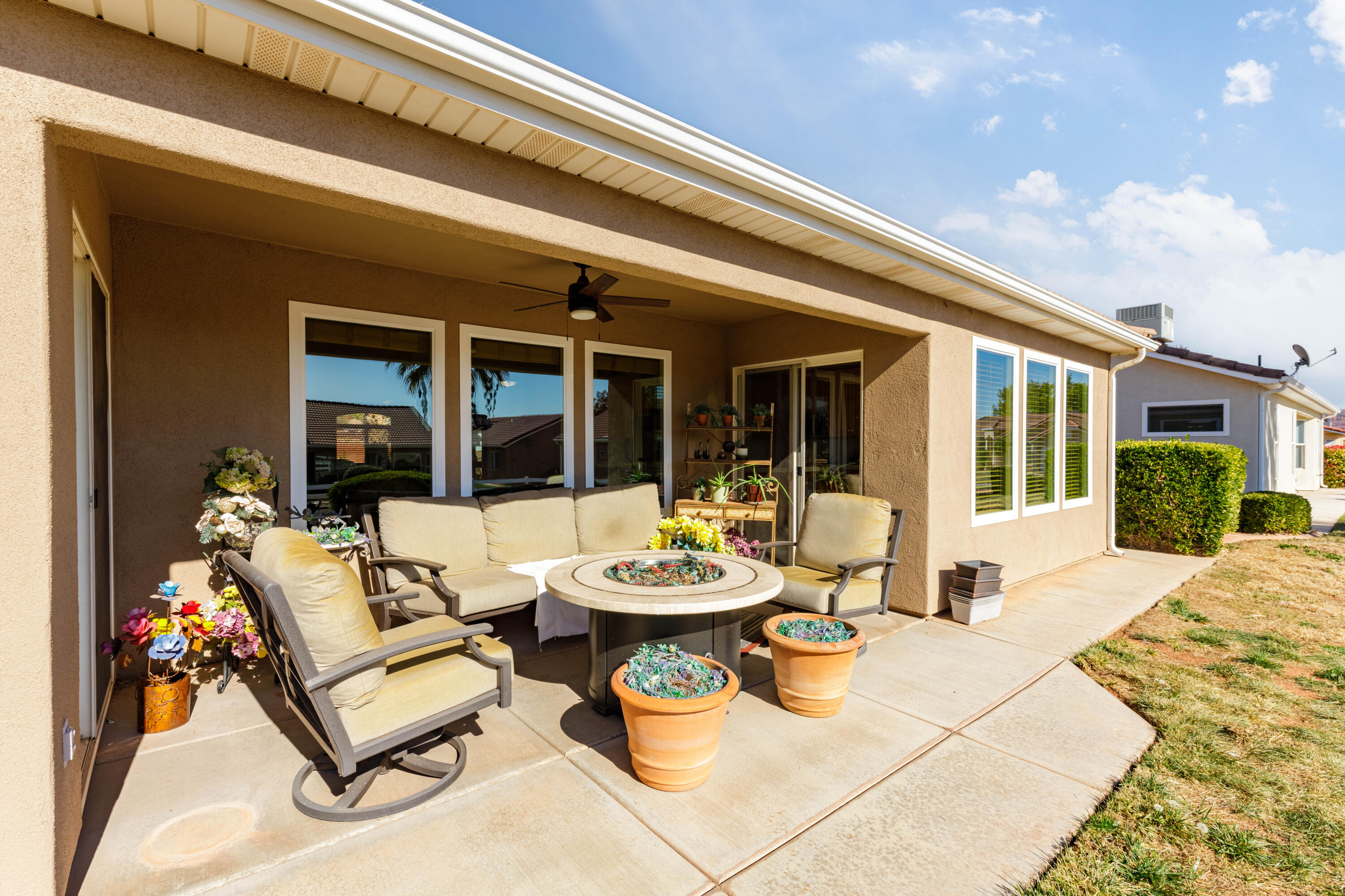 PADRE LAKES TOWNHOMES - Residential