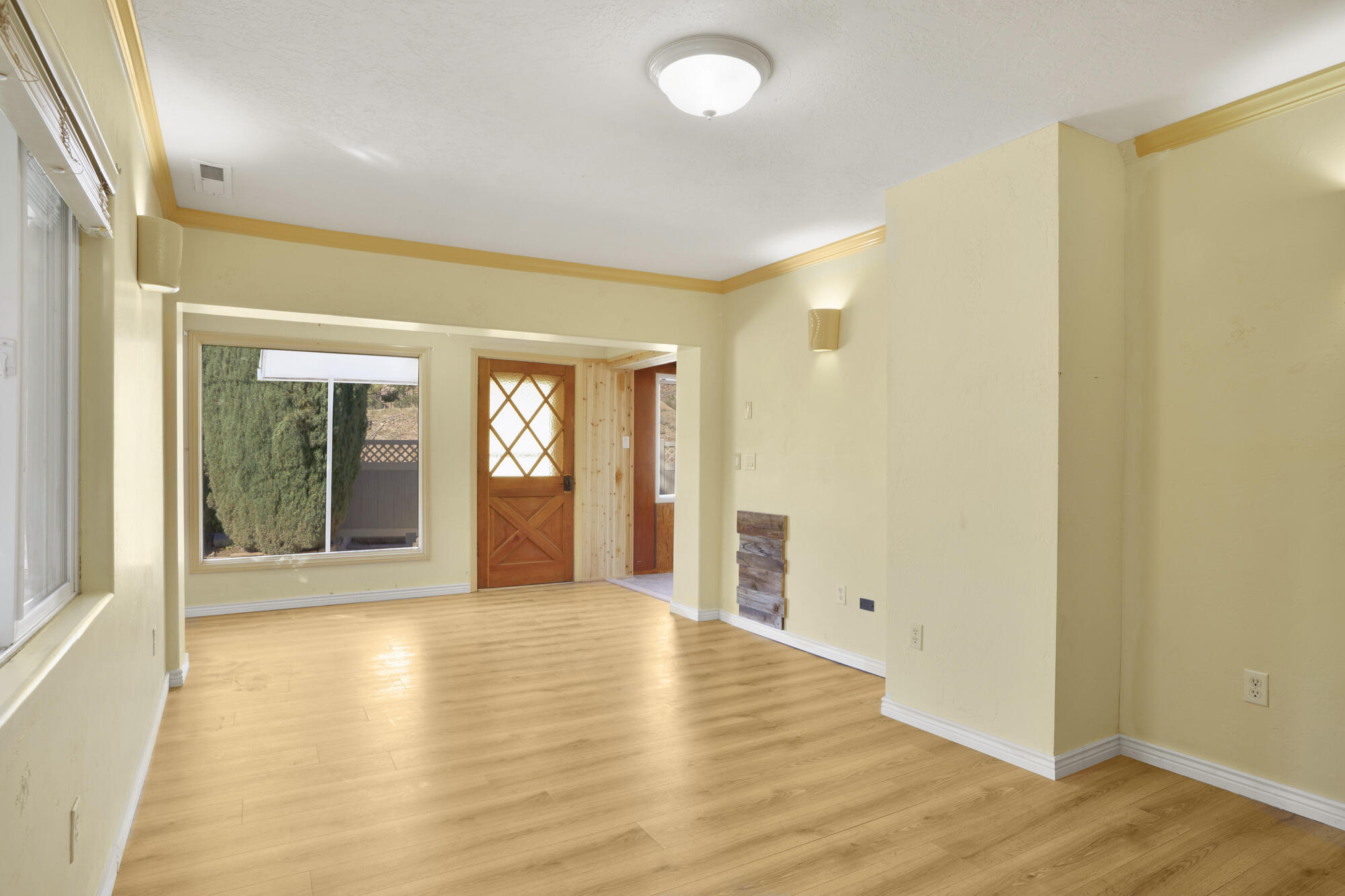 ROCKVILLE TOWNSITE - Residential