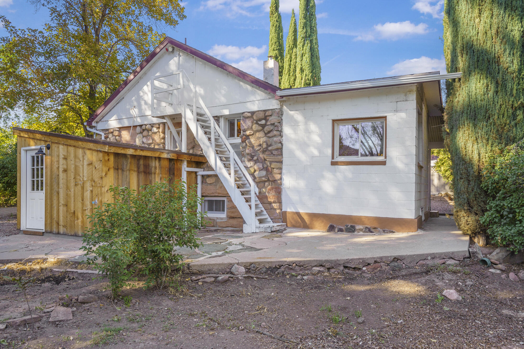 ROCKVILLE TOWNSITE - Residential