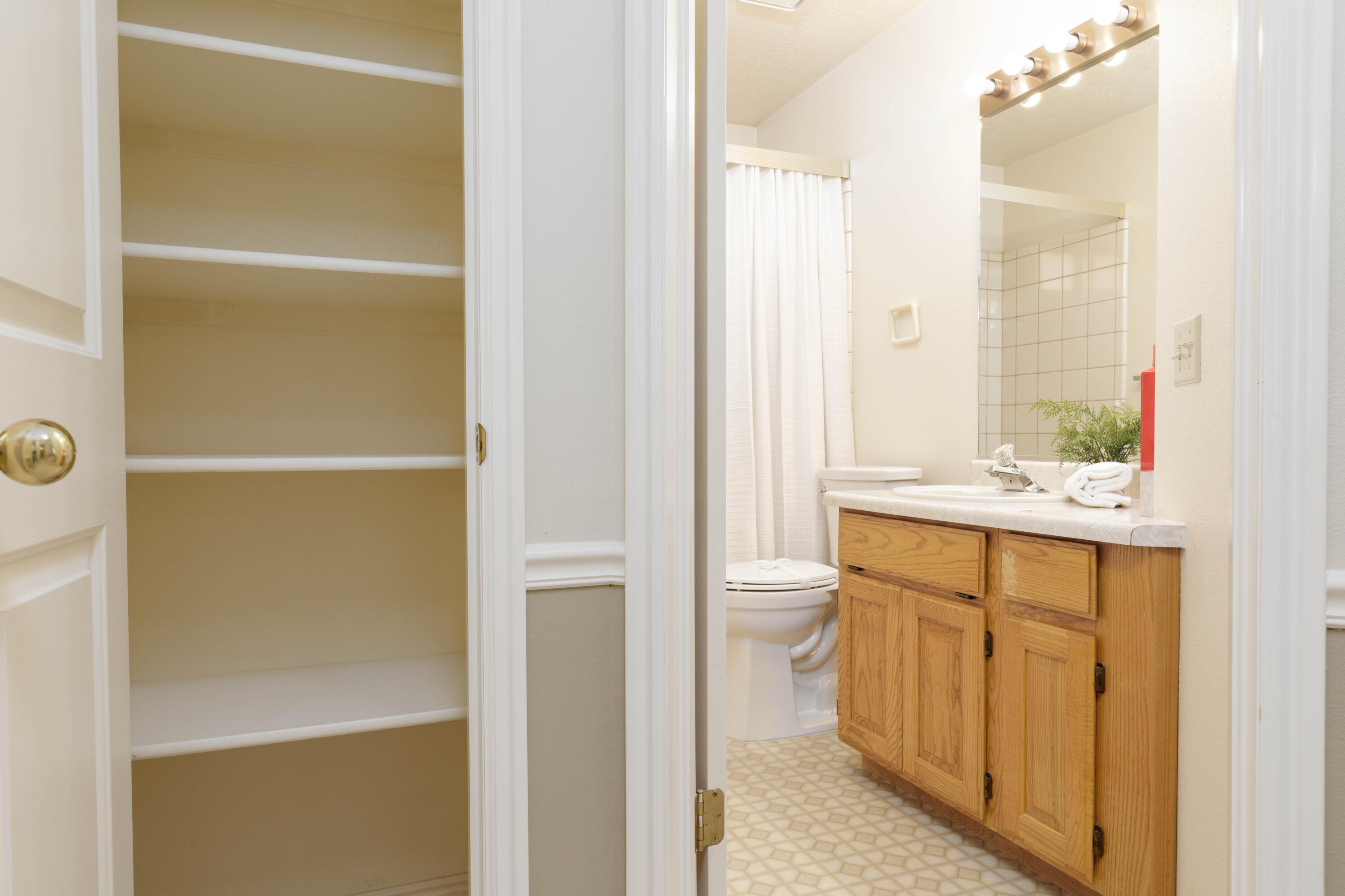 PALM MEADOWS TOWNHOMES - Residential