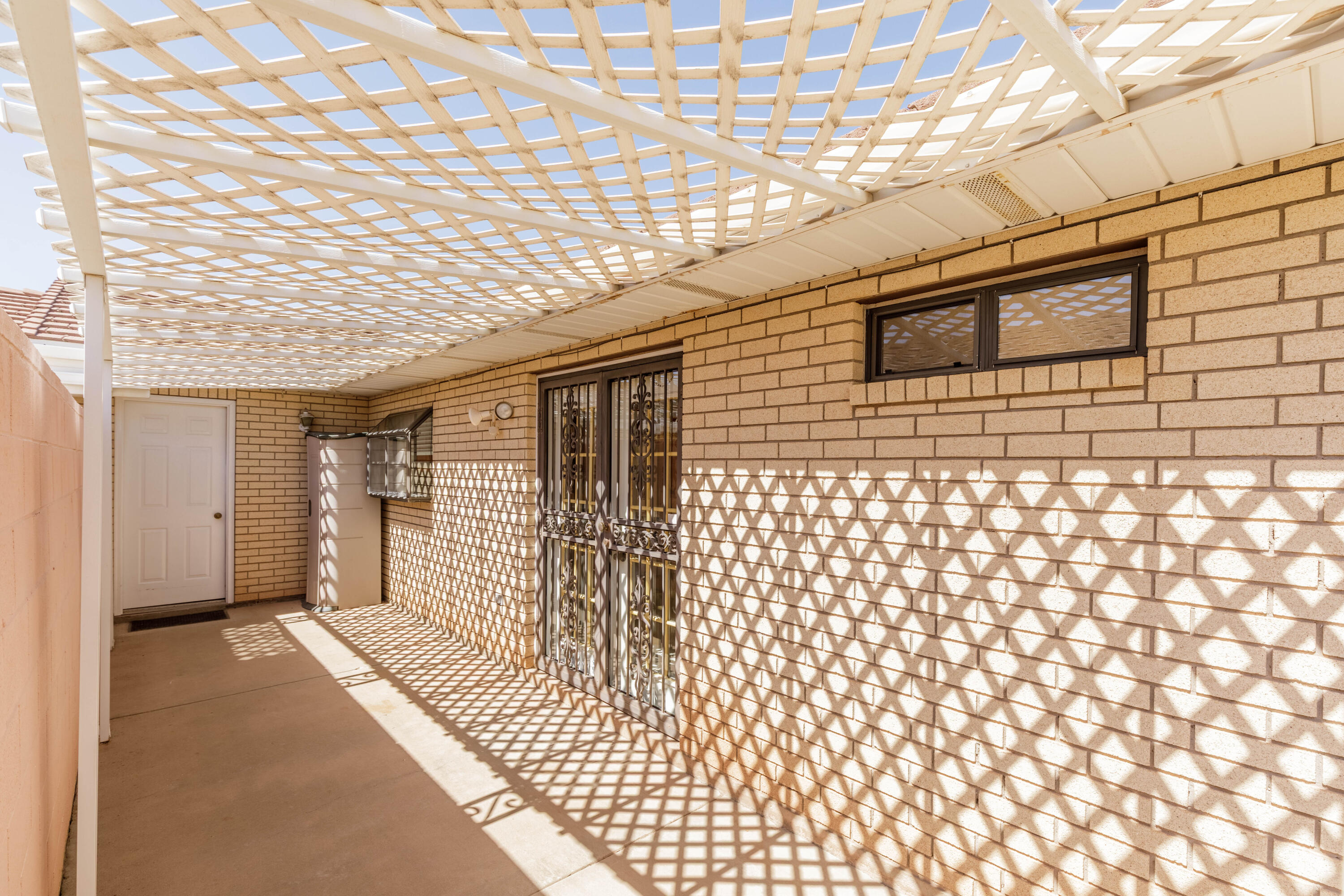 PALM MEADOWS TOWNHOMES - Residential