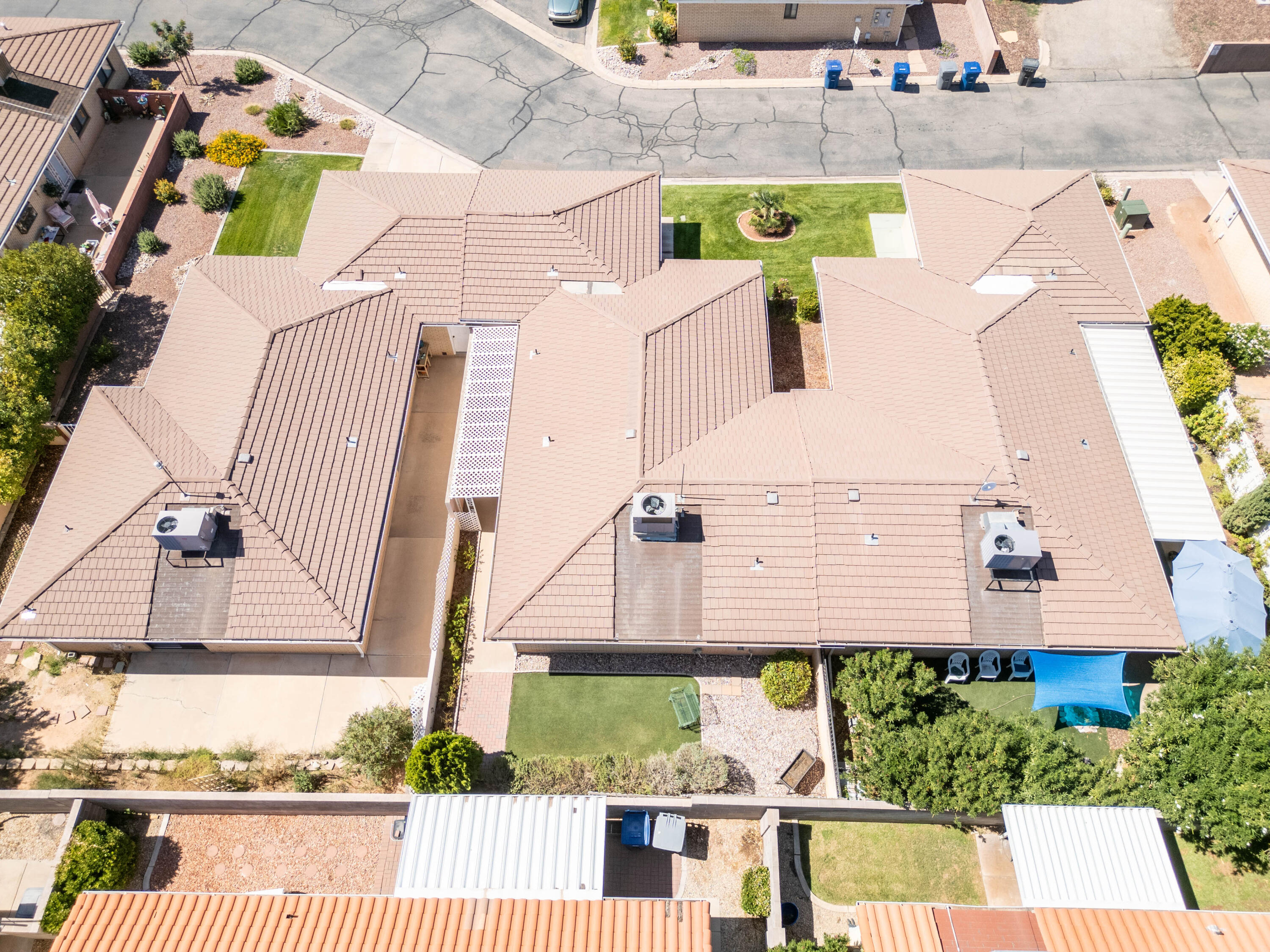 PALM MEADOWS TOWNHOMES - Residential