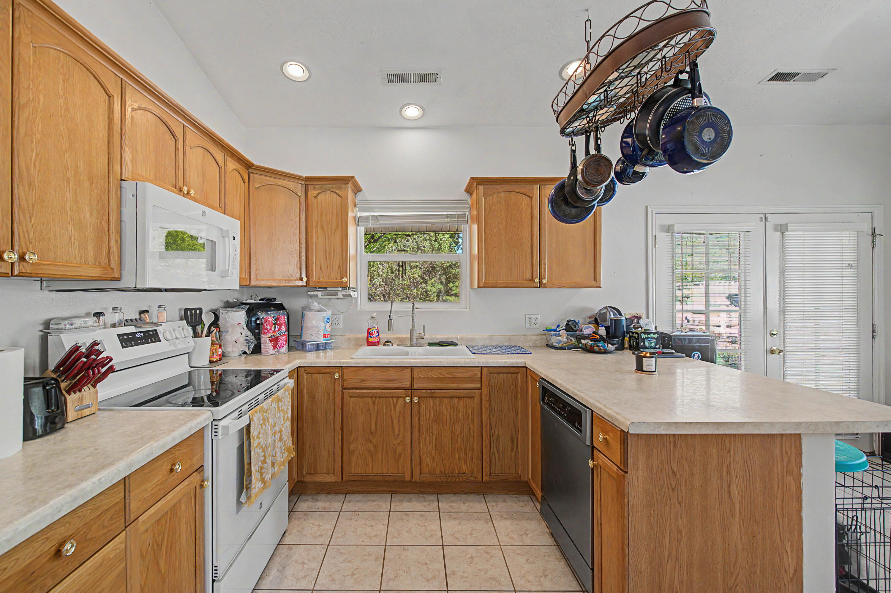 DIXIE DEER ESTATES - Residential