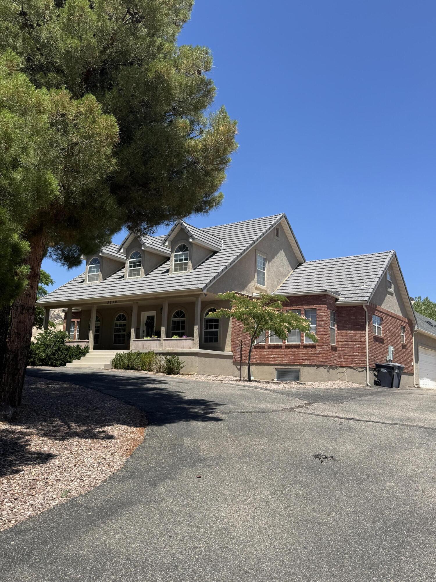 WINCHESTER HILLS - Residential