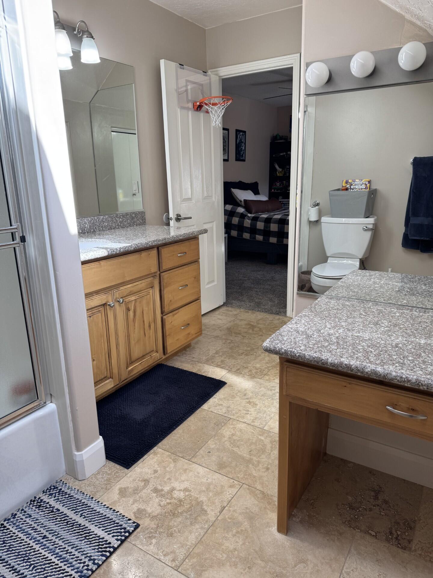 WINCHESTER HILLS - Residential