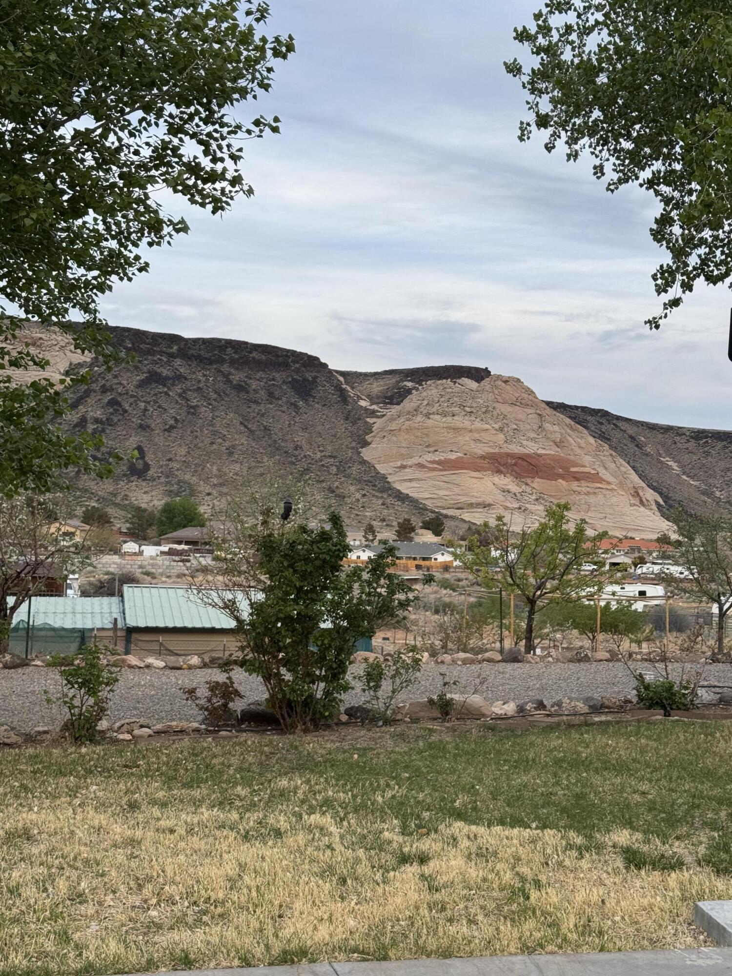 WINCHESTER HILLS - Residential