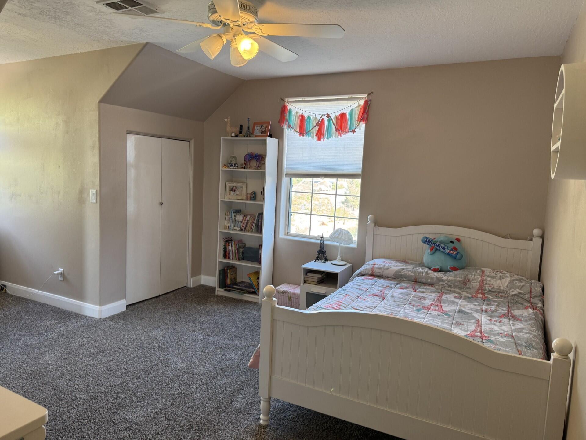 WINCHESTER HILLS - Residential