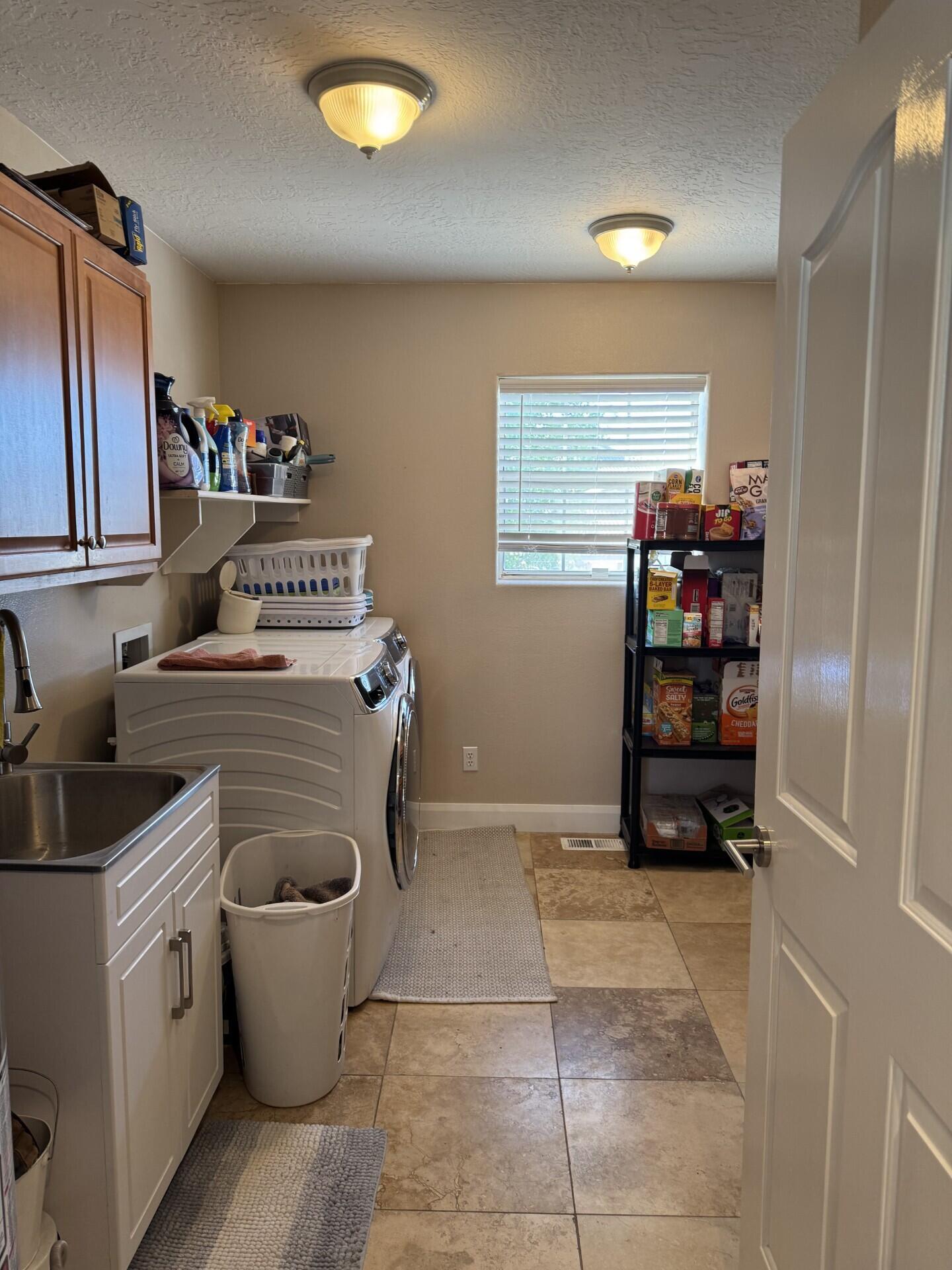 WINCHESTER HILLS - Residential