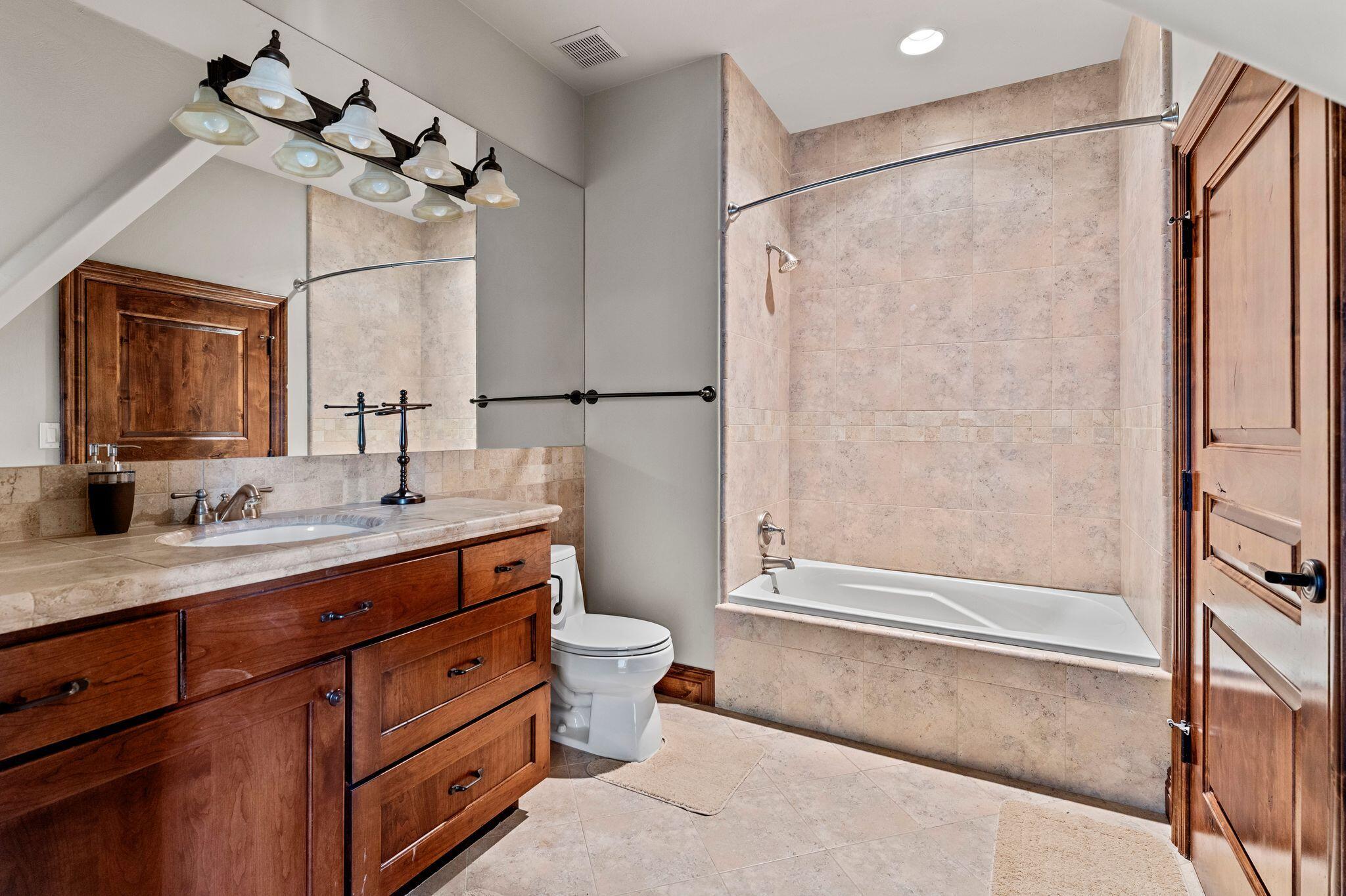 WOODS AT VALLEY VIEW - Residential