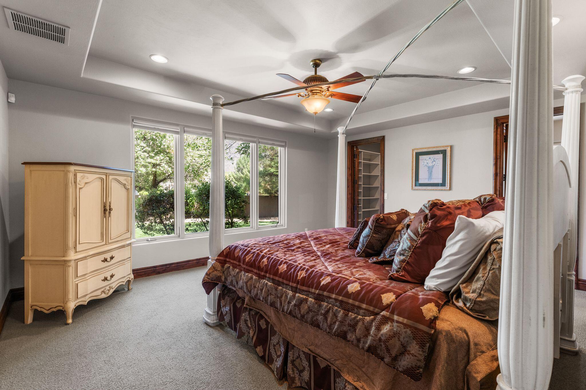 WOODS AT VALLEY VIEW - Residential