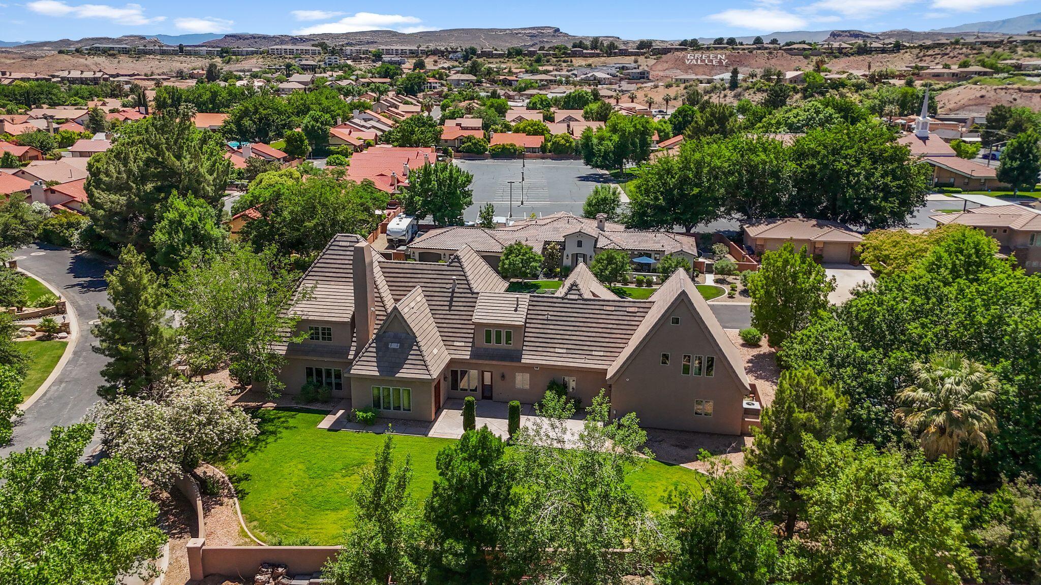 WOODS AT VALLEY VIEW - Residential