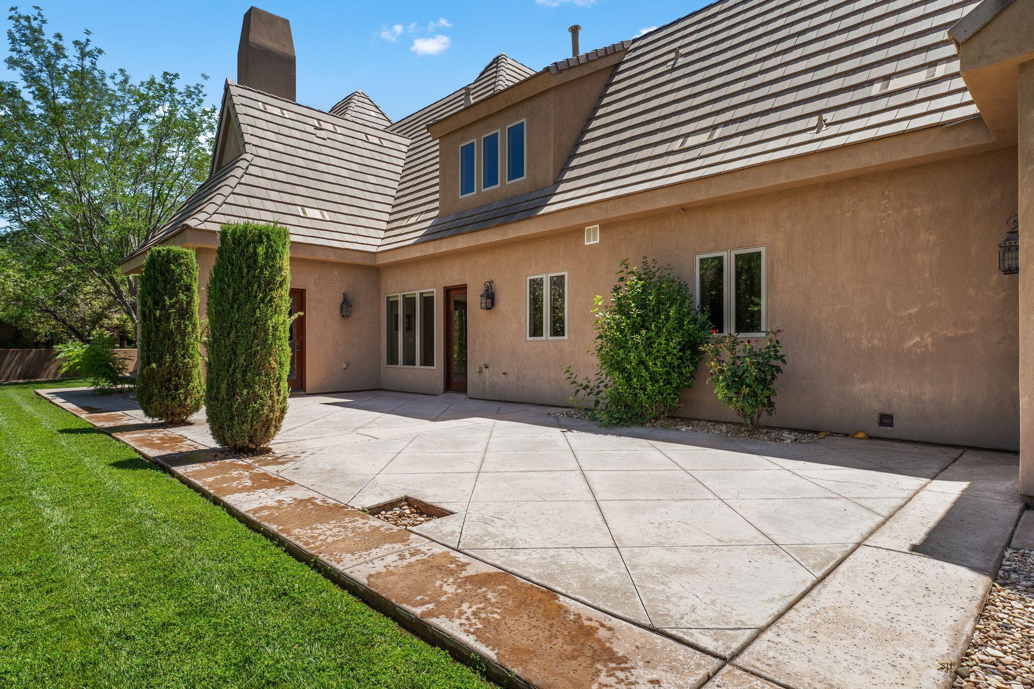 WOODS AT VALLEY VIEW - Residential