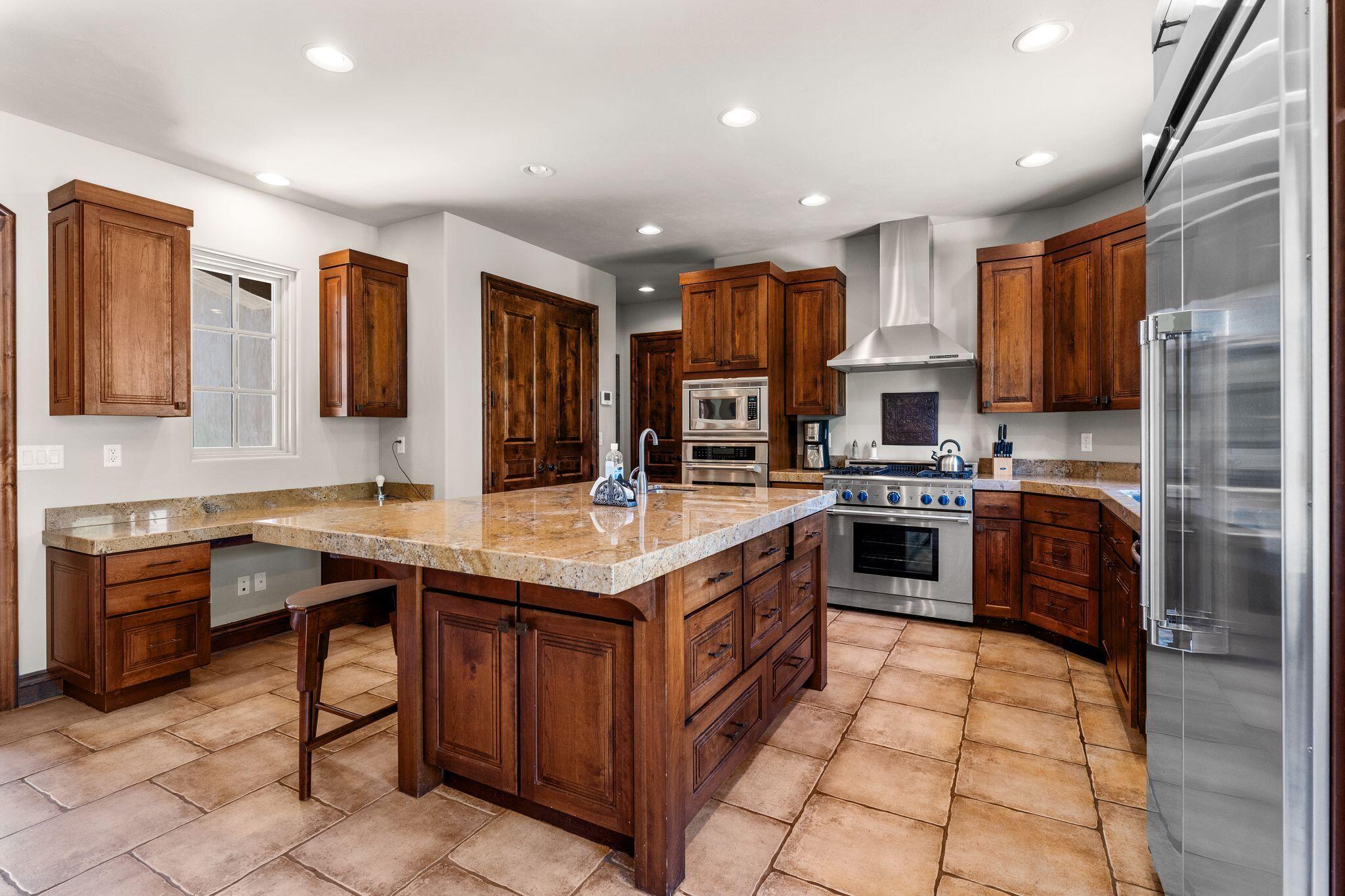 WOODS AT VALLEY VIEW - Residential