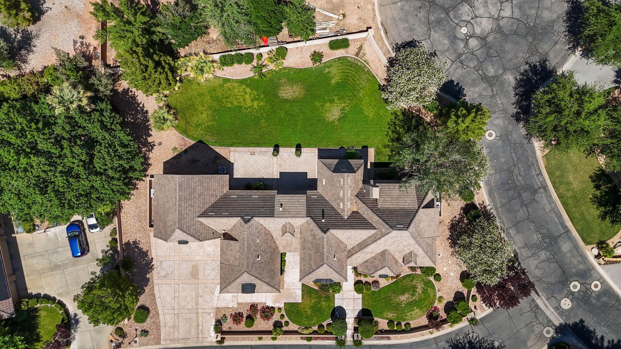 WOODS AT VALLEY VIEW - Residential