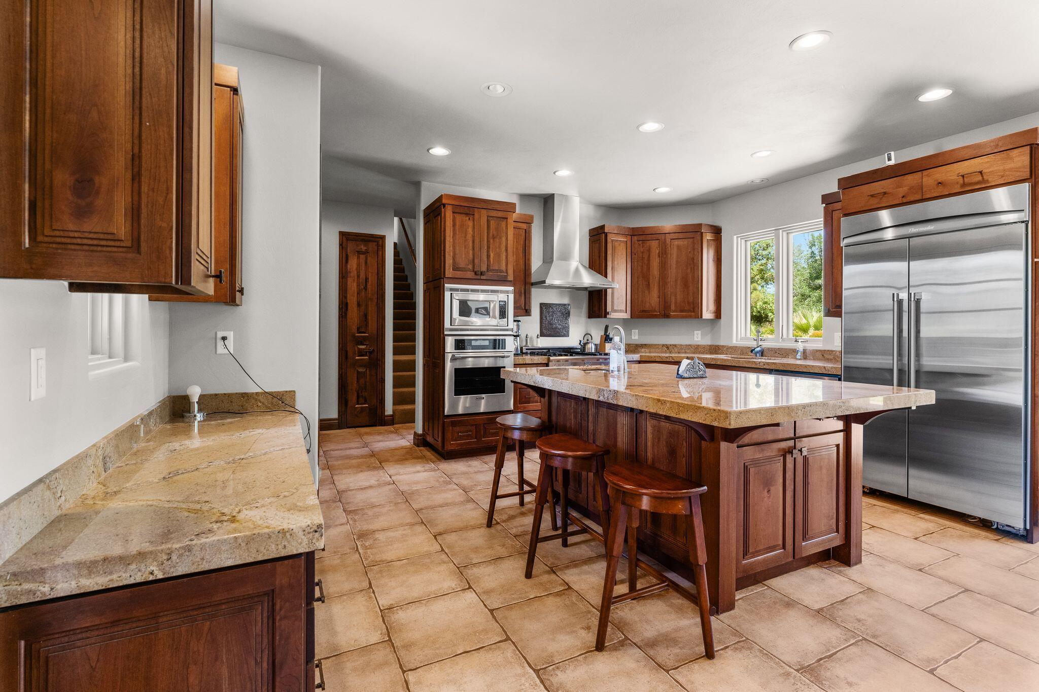 WOODS AT VALLEY VIEW - Residential