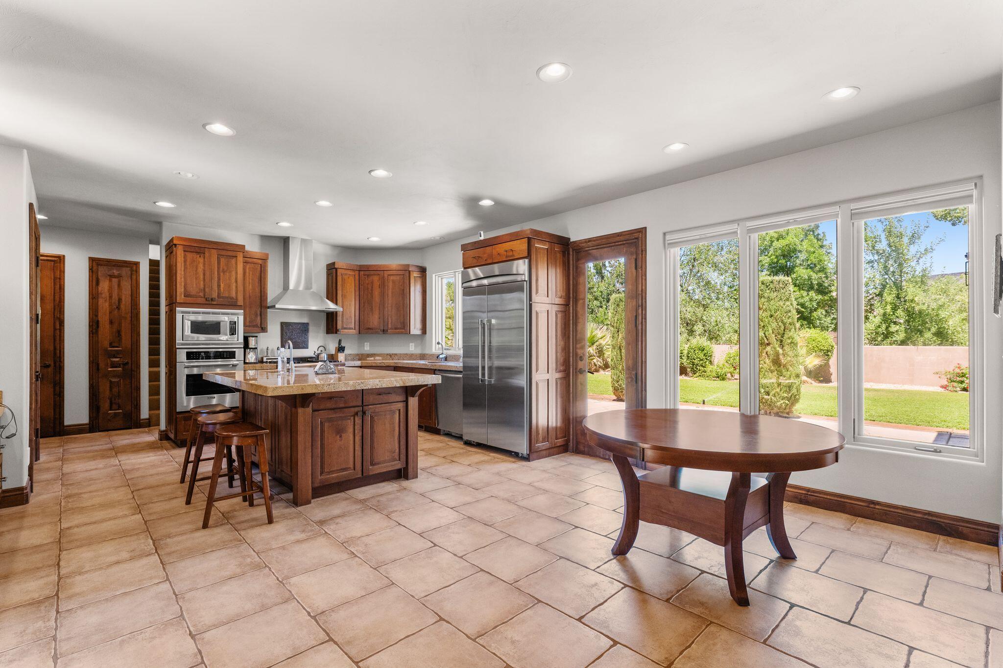 WOODS AT VALLEY VIEW - Residential