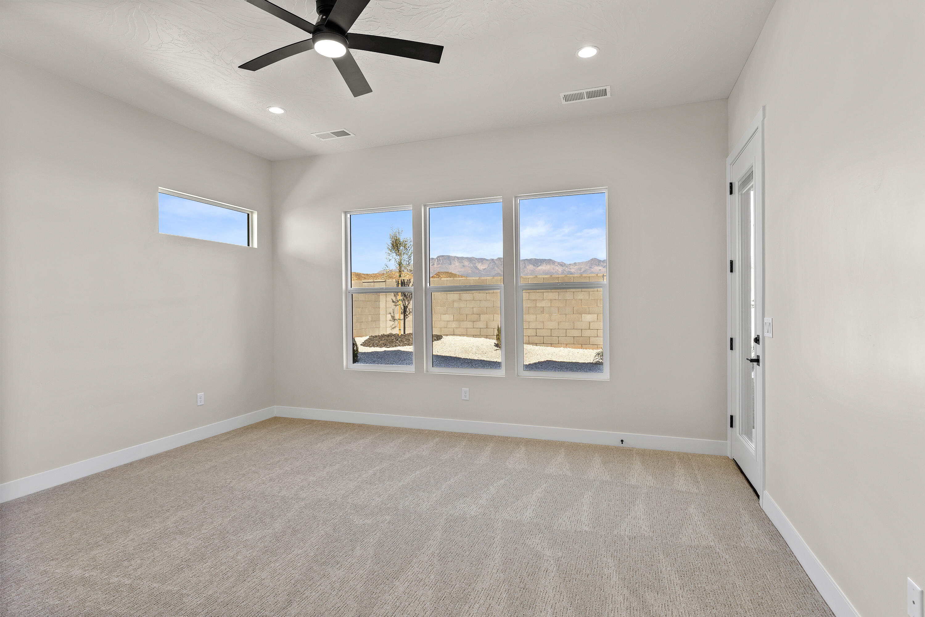 OAK HAVEN - Residential