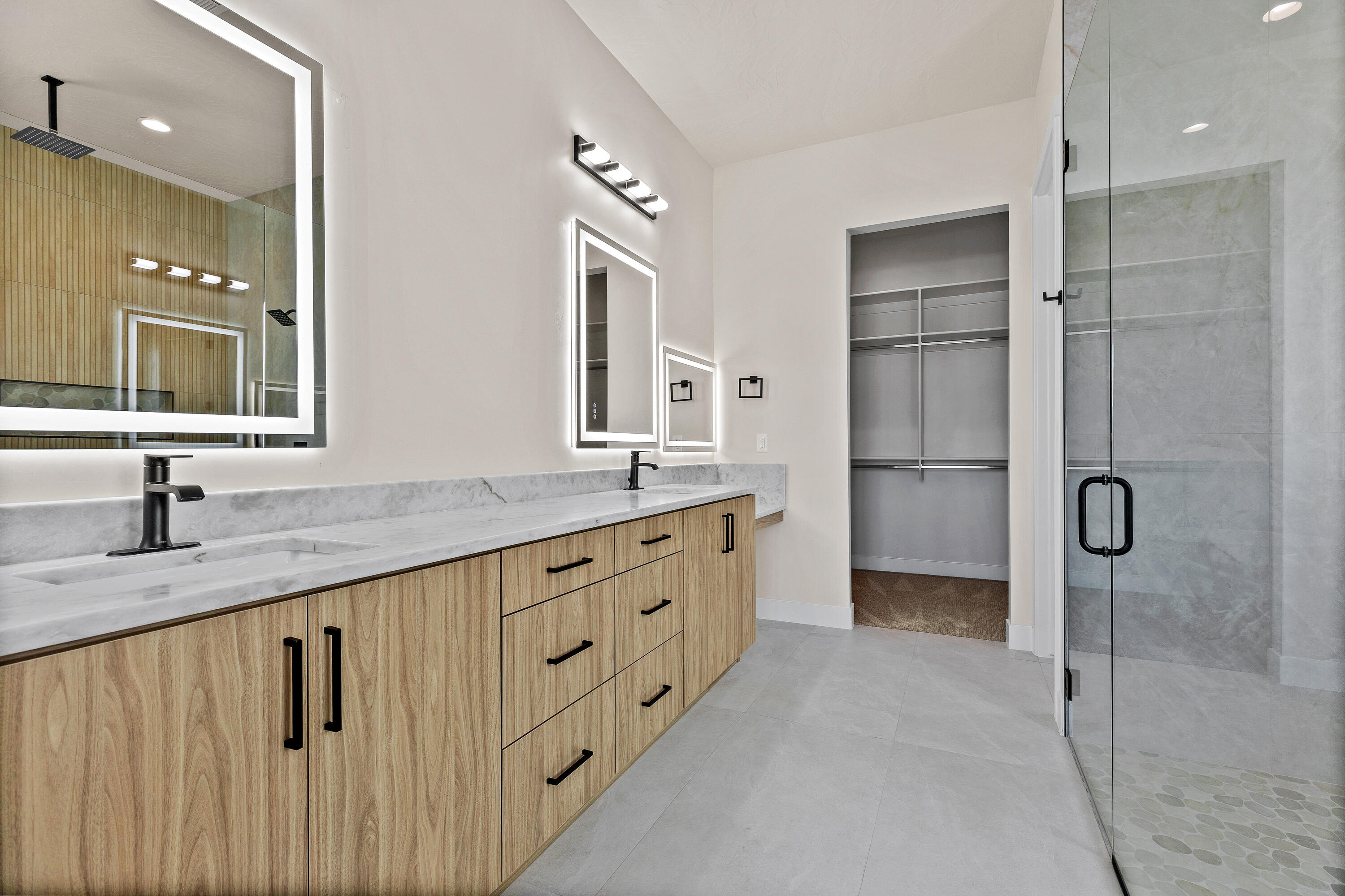 OAK HAVEN - Residential