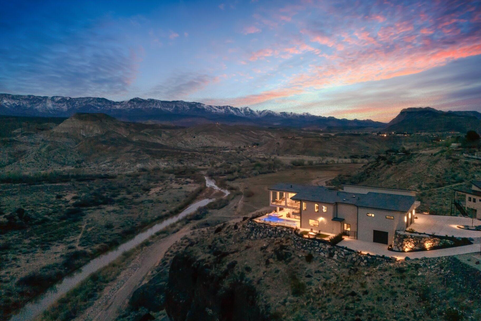 INDEPENDENCE POINT - Residential