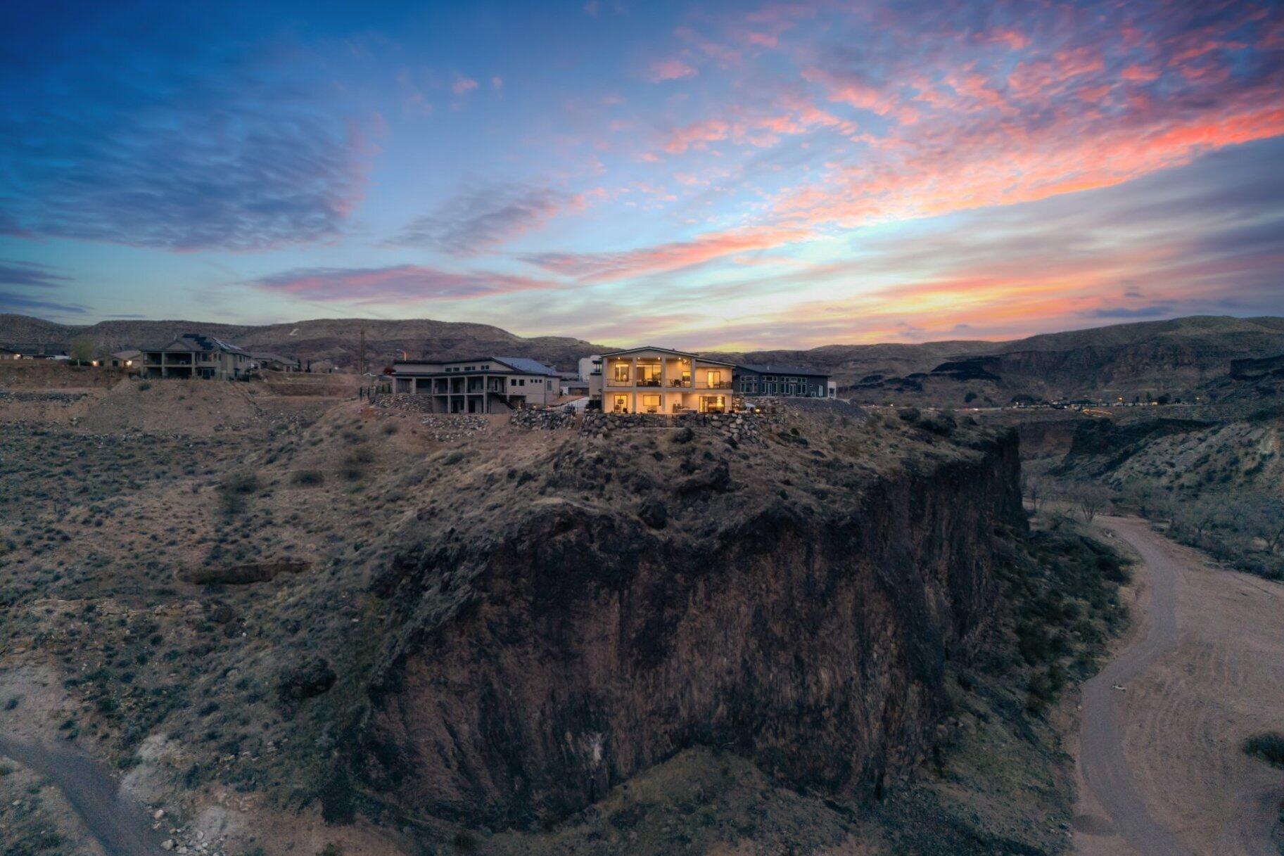 INDEPENDENCE POINT - Residential