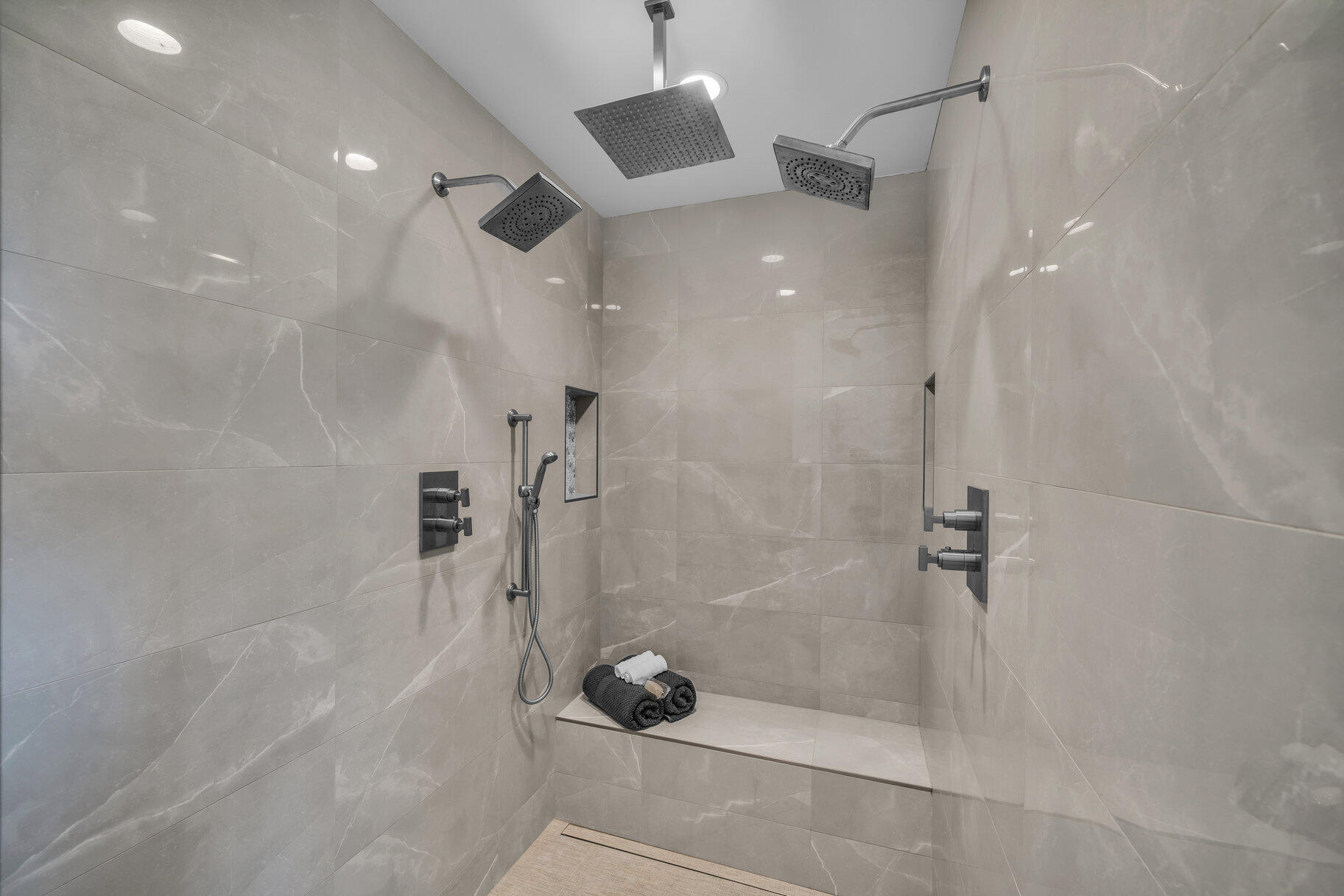 INDEPENDENCE POINT - Residential