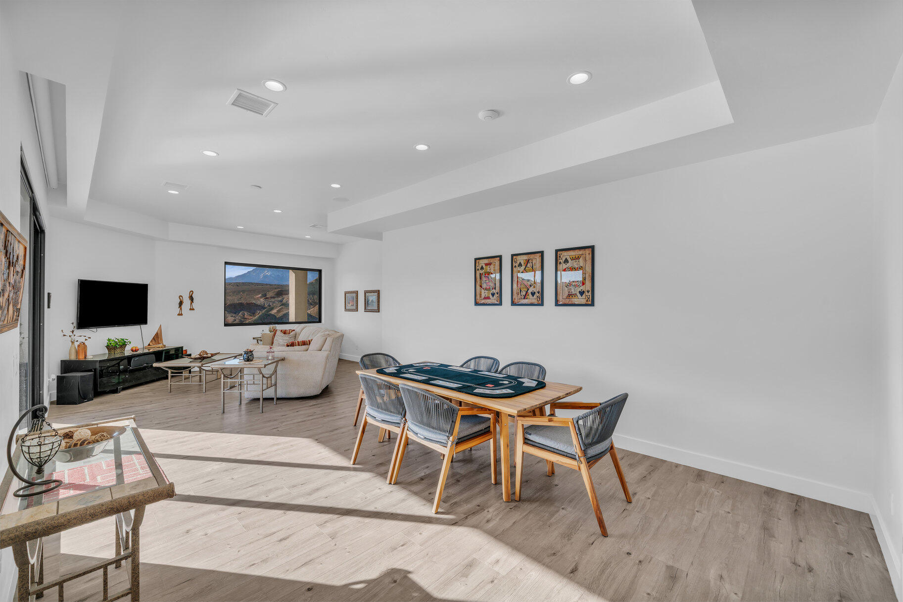 INDEPENDENCE POINT - Residential