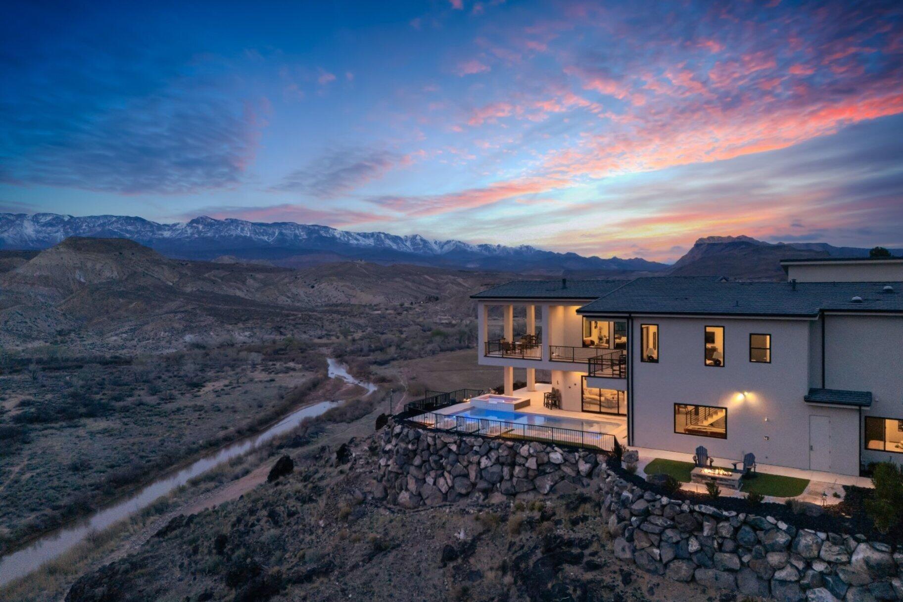 INDEPENDENCE POINT - Residential