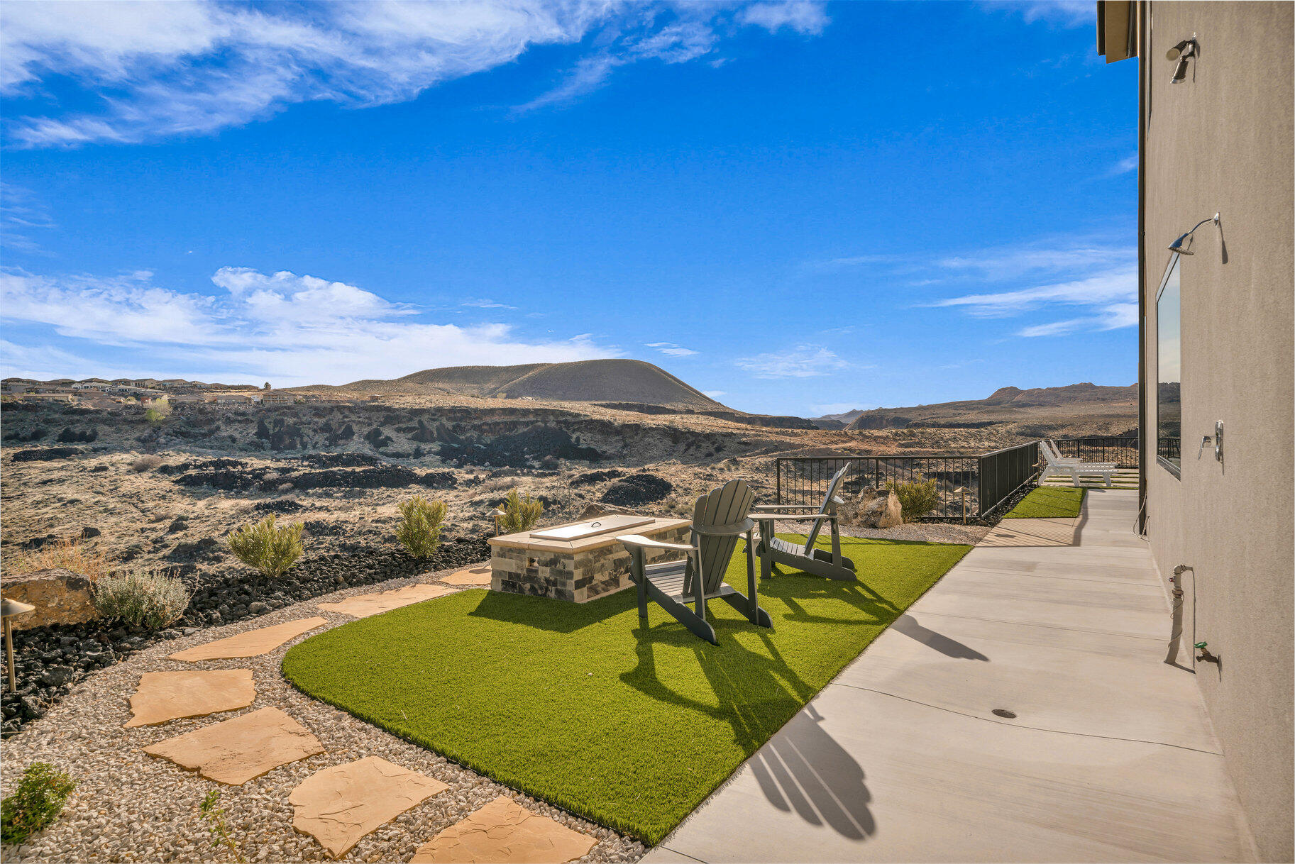 INDEPENDENCE POINT - Residential