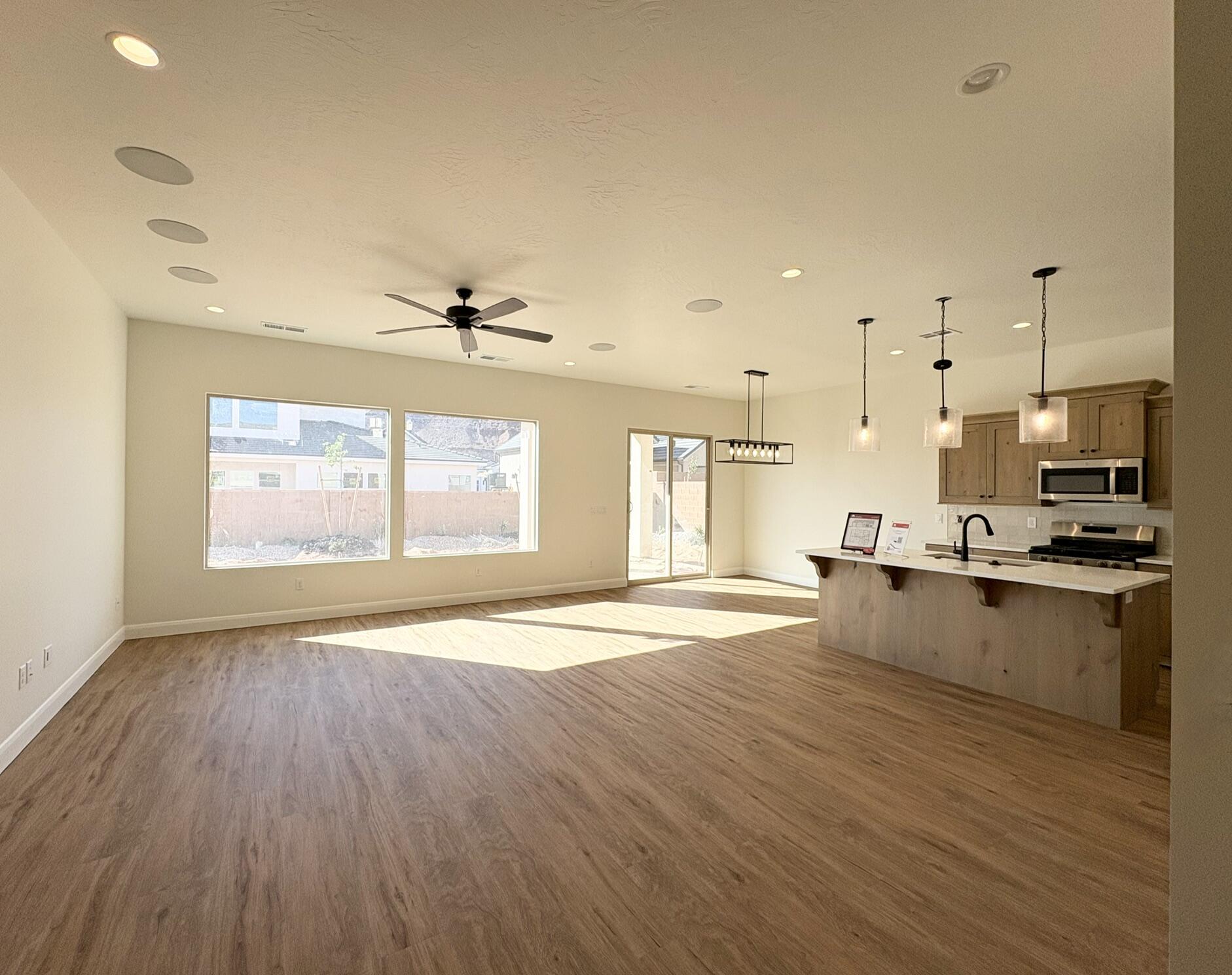 RIVERBEND AT SUNRISE VALLEY - Residential