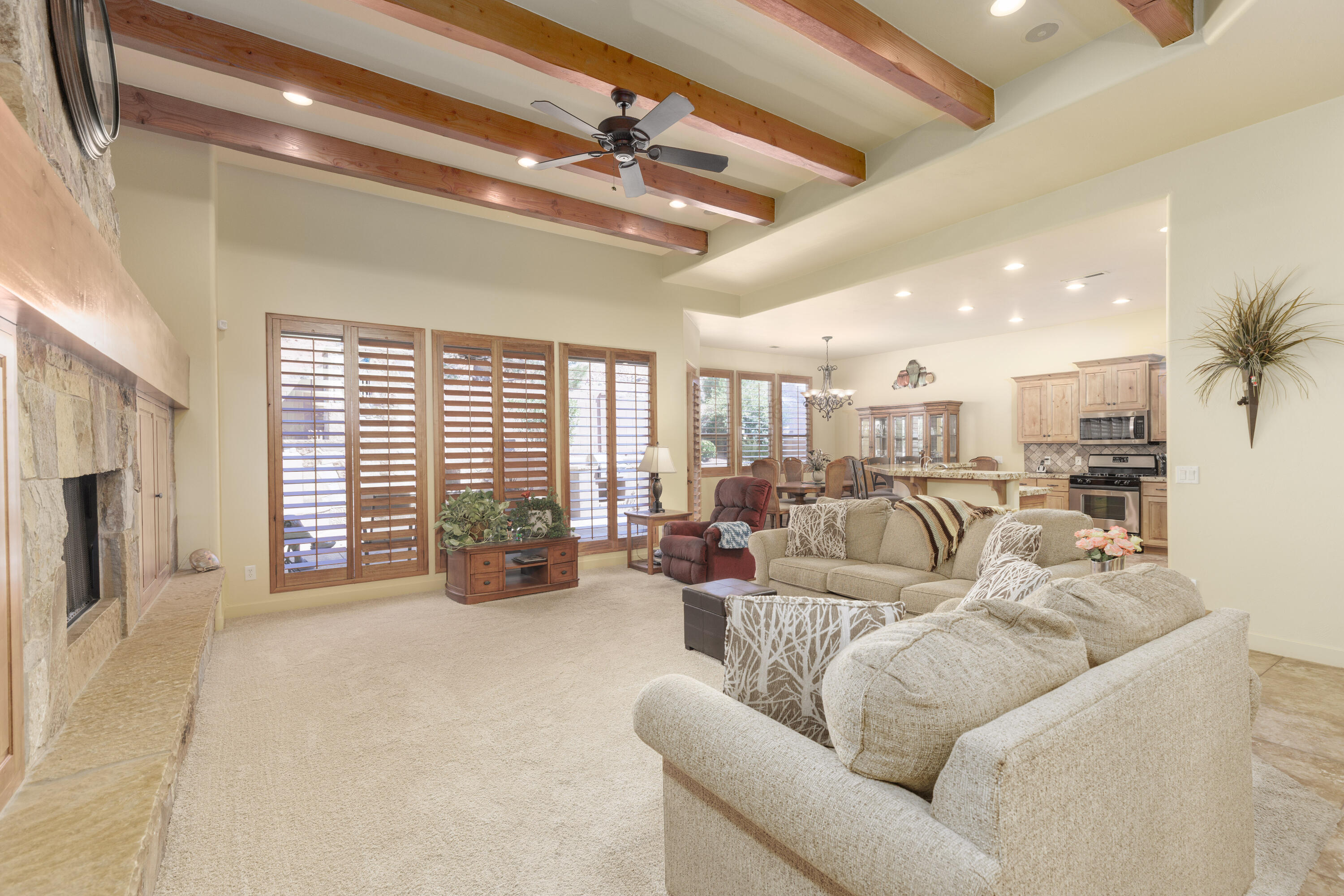 PINE BROOK - Residential
