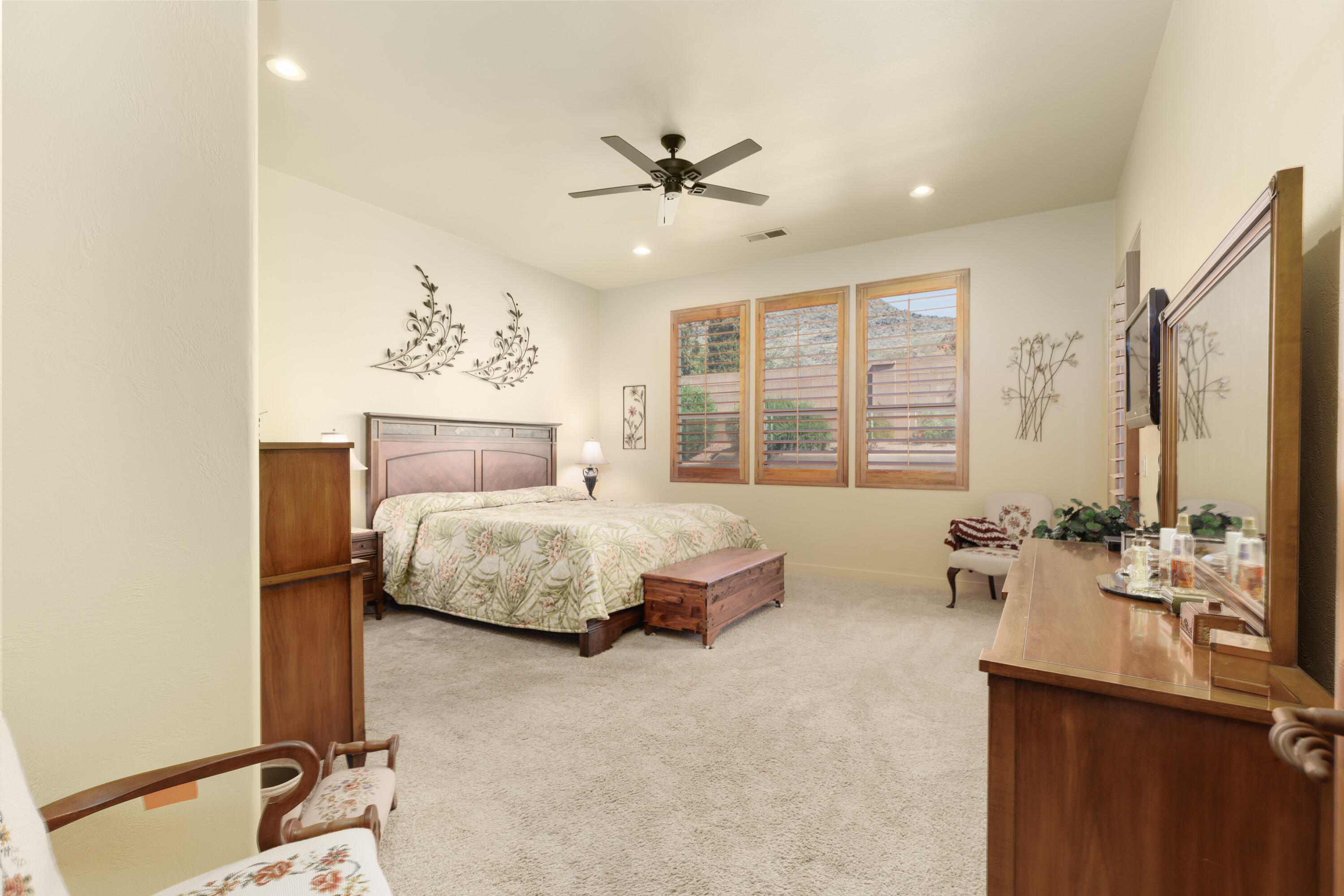 PINE BROOK - Residential