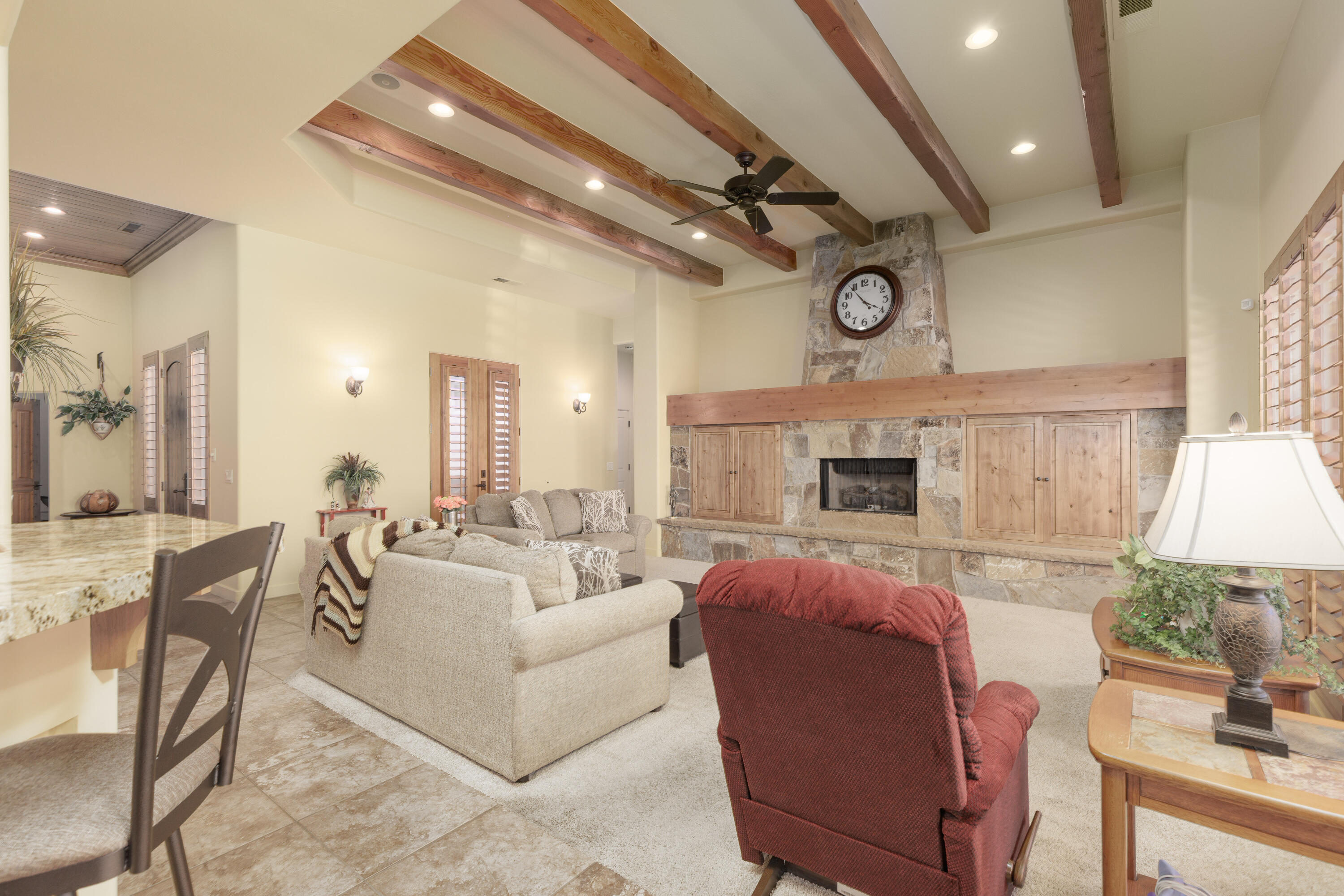 PINE BROOK - Residential