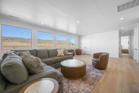 Tiny photo for 682 W High Tide Place 130 #130, Saint George, UT 84790 (MLS # 26-276957)