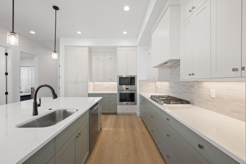 Tiny photo for 682 W High Tide Place 130 #130, Saint George, UT 84790 (MLS # 26-276957)